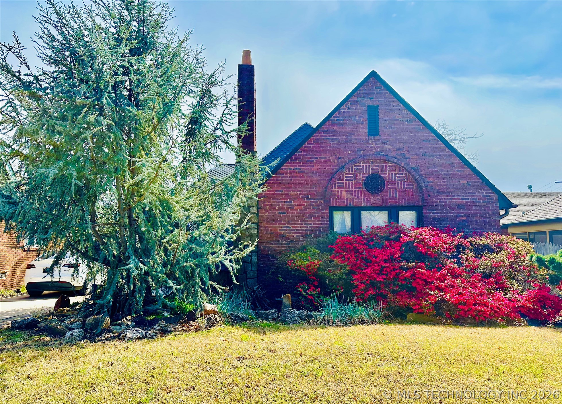 2708 E 14th Place Tulsa OK 74104