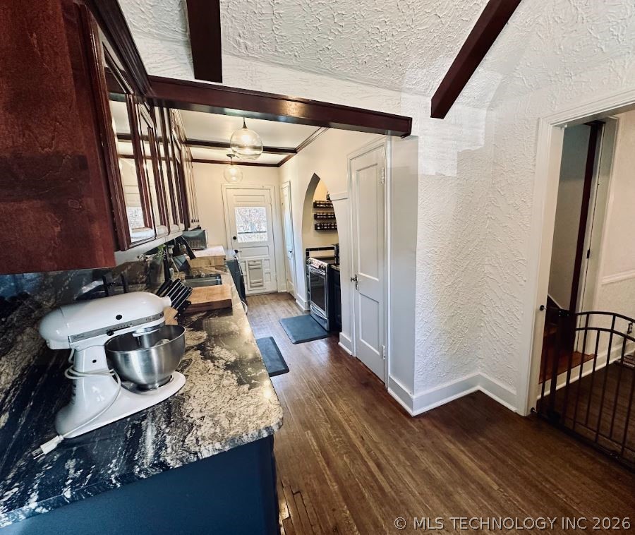 2708 E 14th Place Tulsa OK 74104