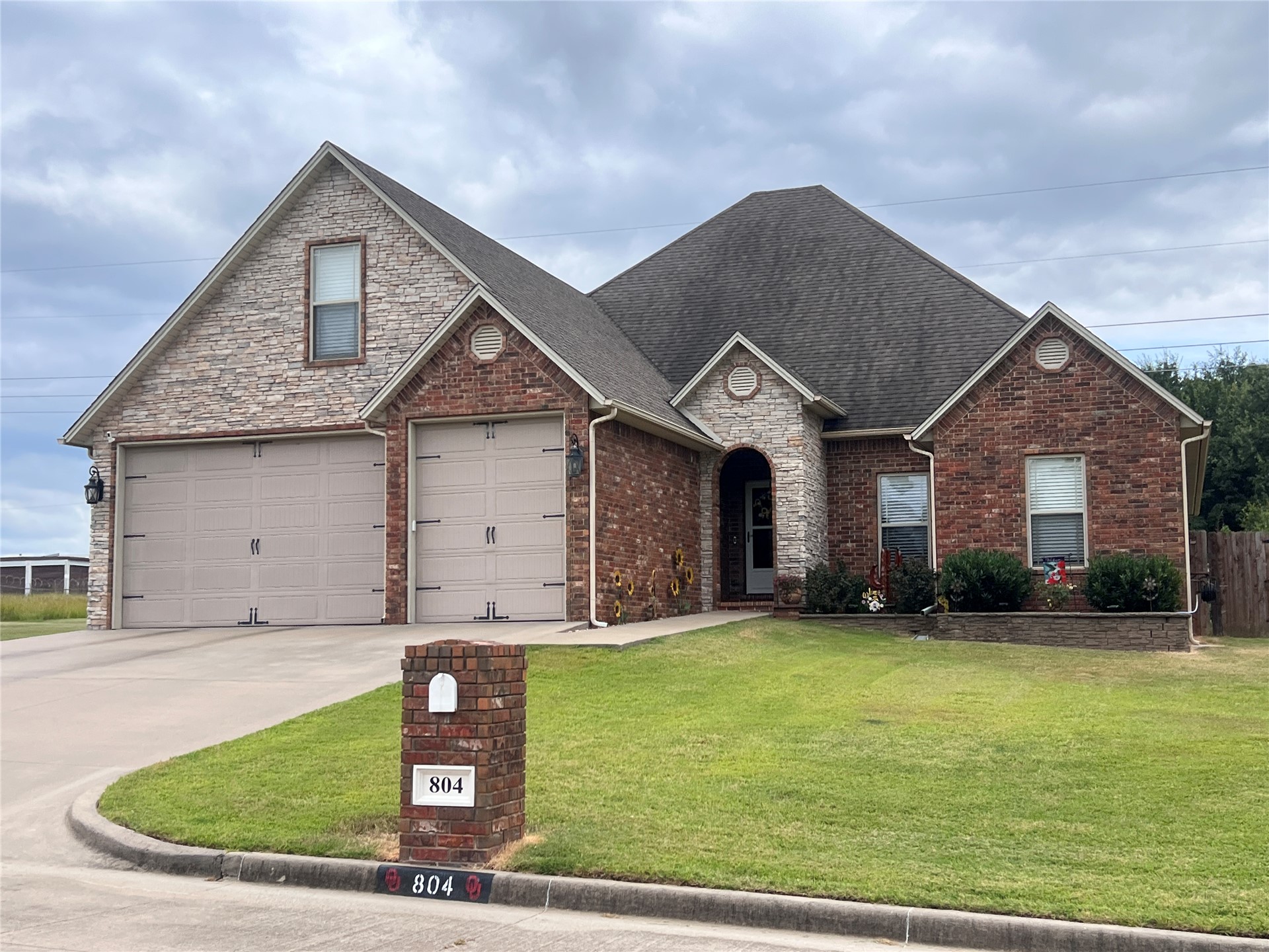 804 Great Oaks Drive Mcalester OK 74501