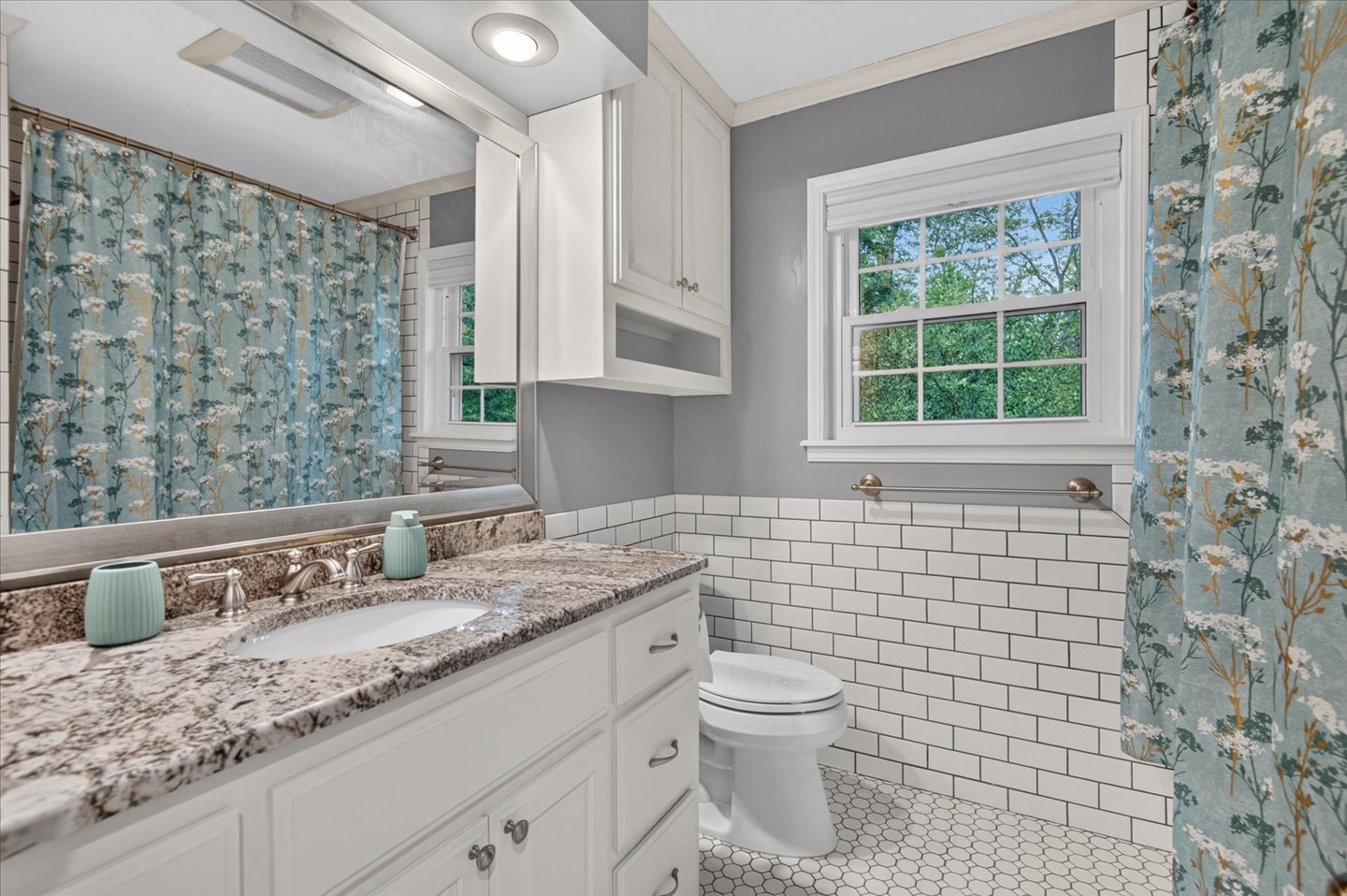 2818 Redhawe Bartlesville OK 74006
