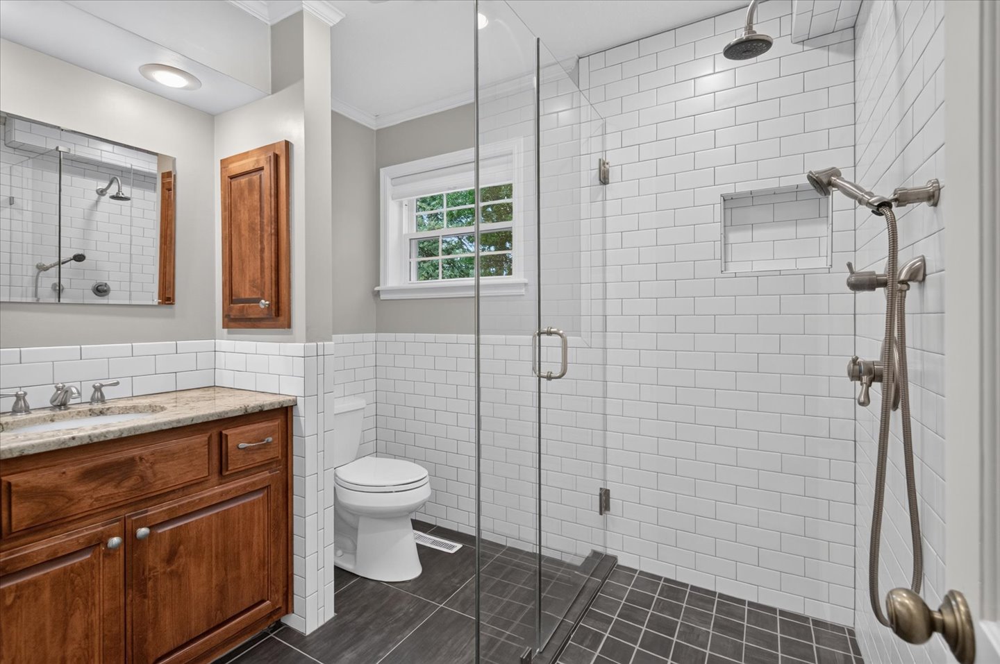 2818 Redhawe Bartlesville OK 74006