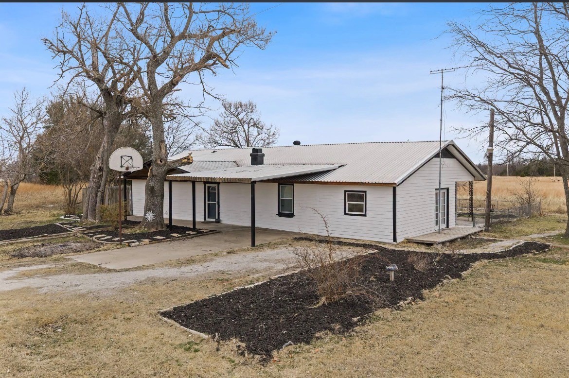 14 Duncan Drive Burneyville OK 73430