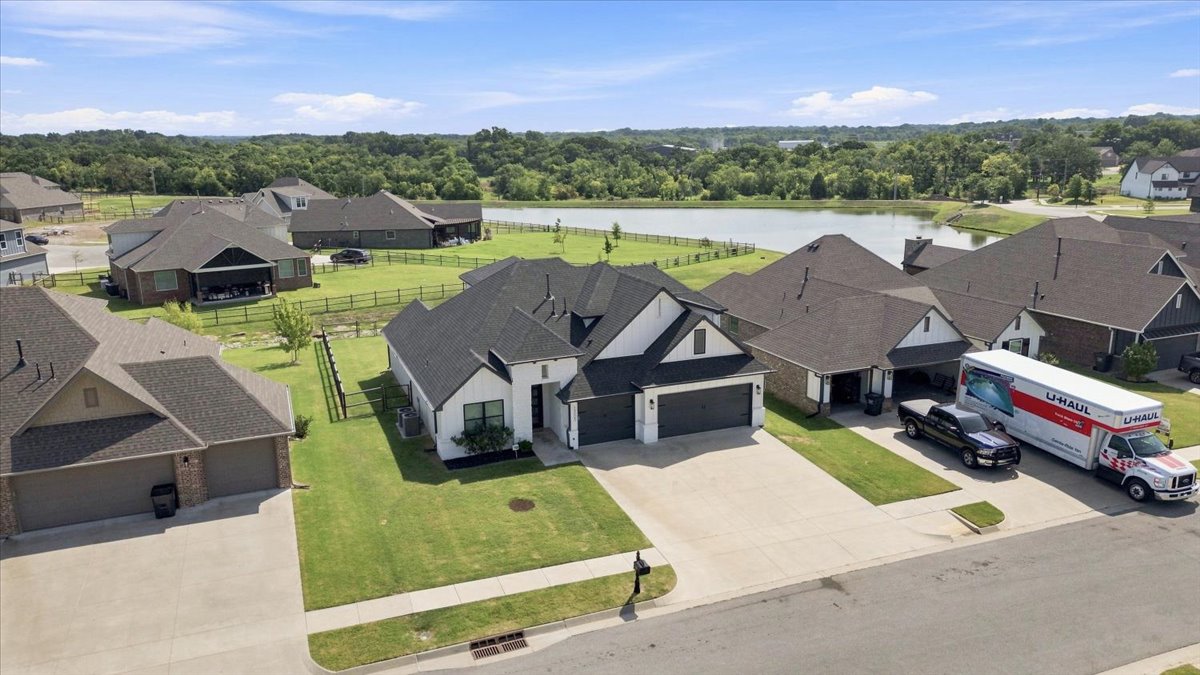 19025 E Ridgeline Road Catoosa OK 74015
