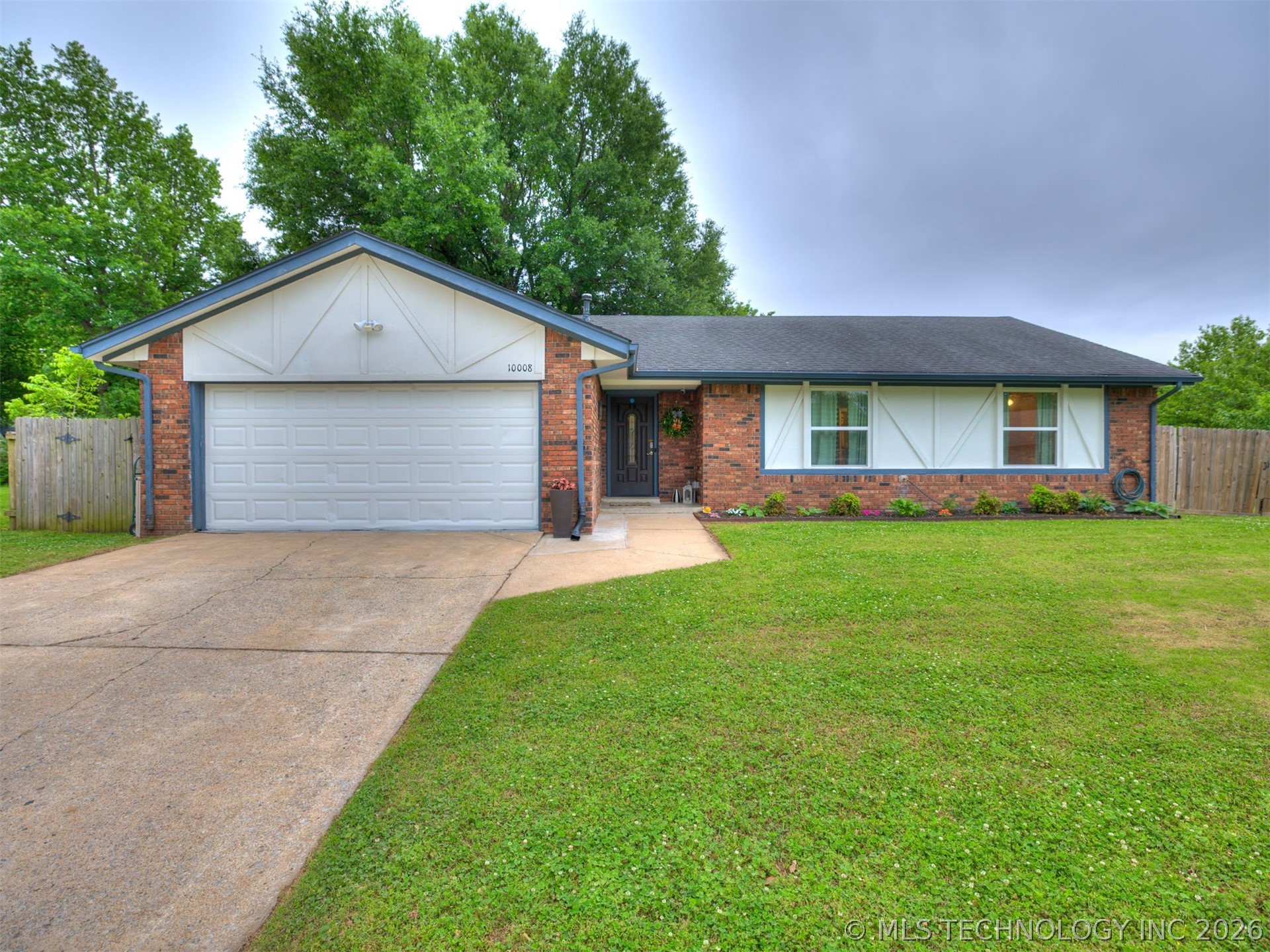 10008 E 33rd Place Tulsa OK 74146