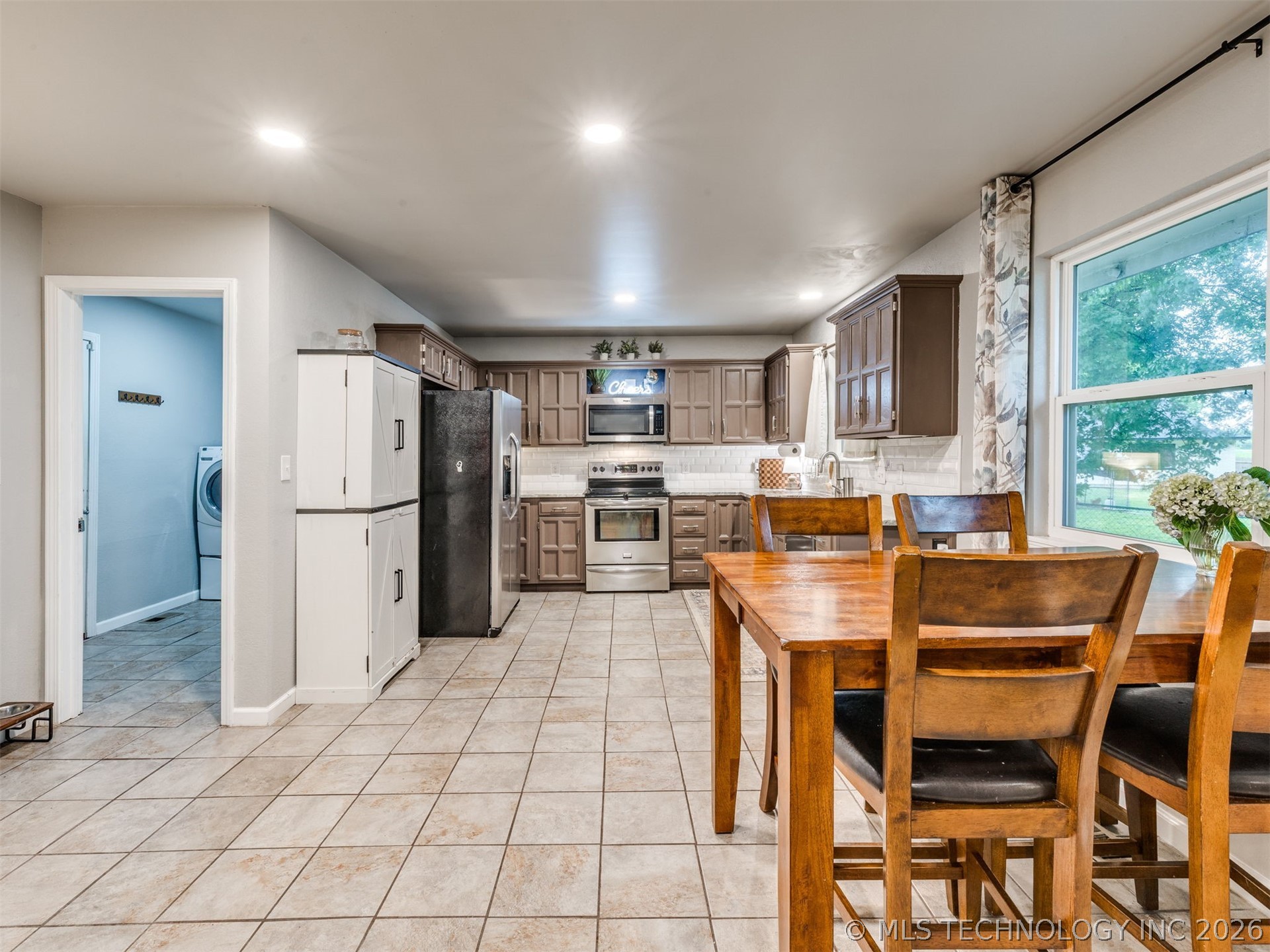 10008 E 33rd Place Tulsa OK 74146