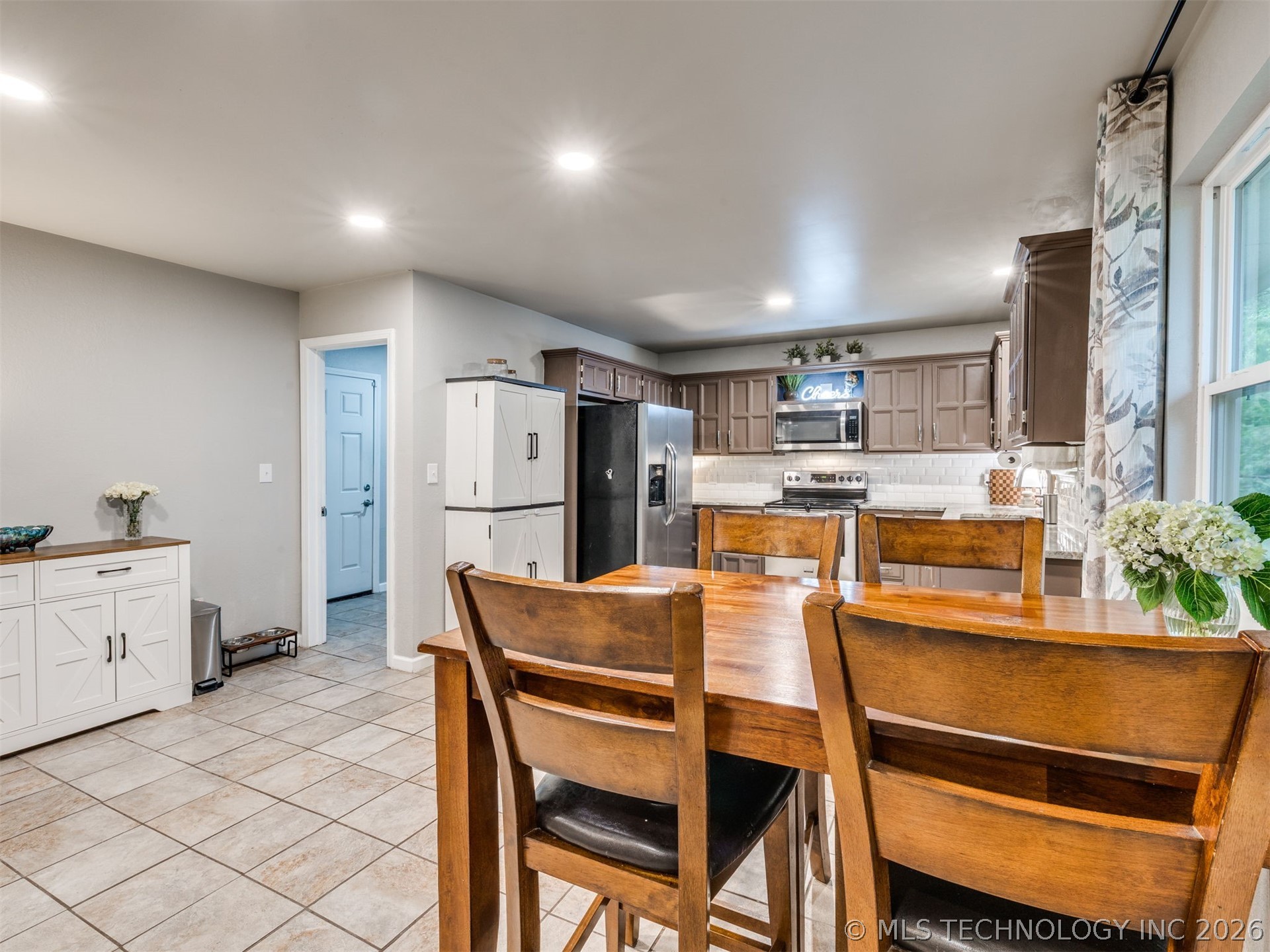 10008 E 33rd Place Tulsa OK 74146