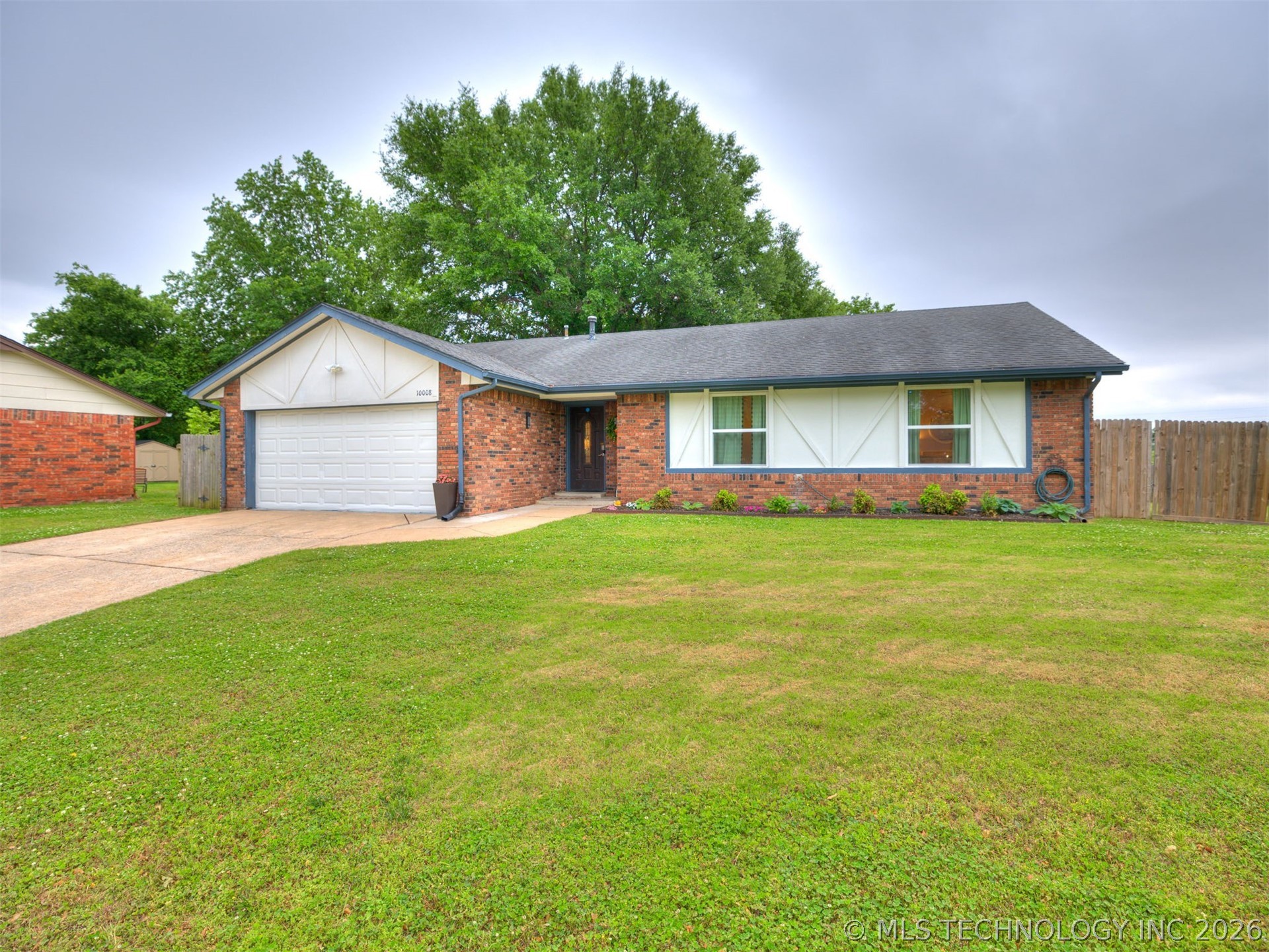 10008 E 33rd Place Tulsa OK 74146