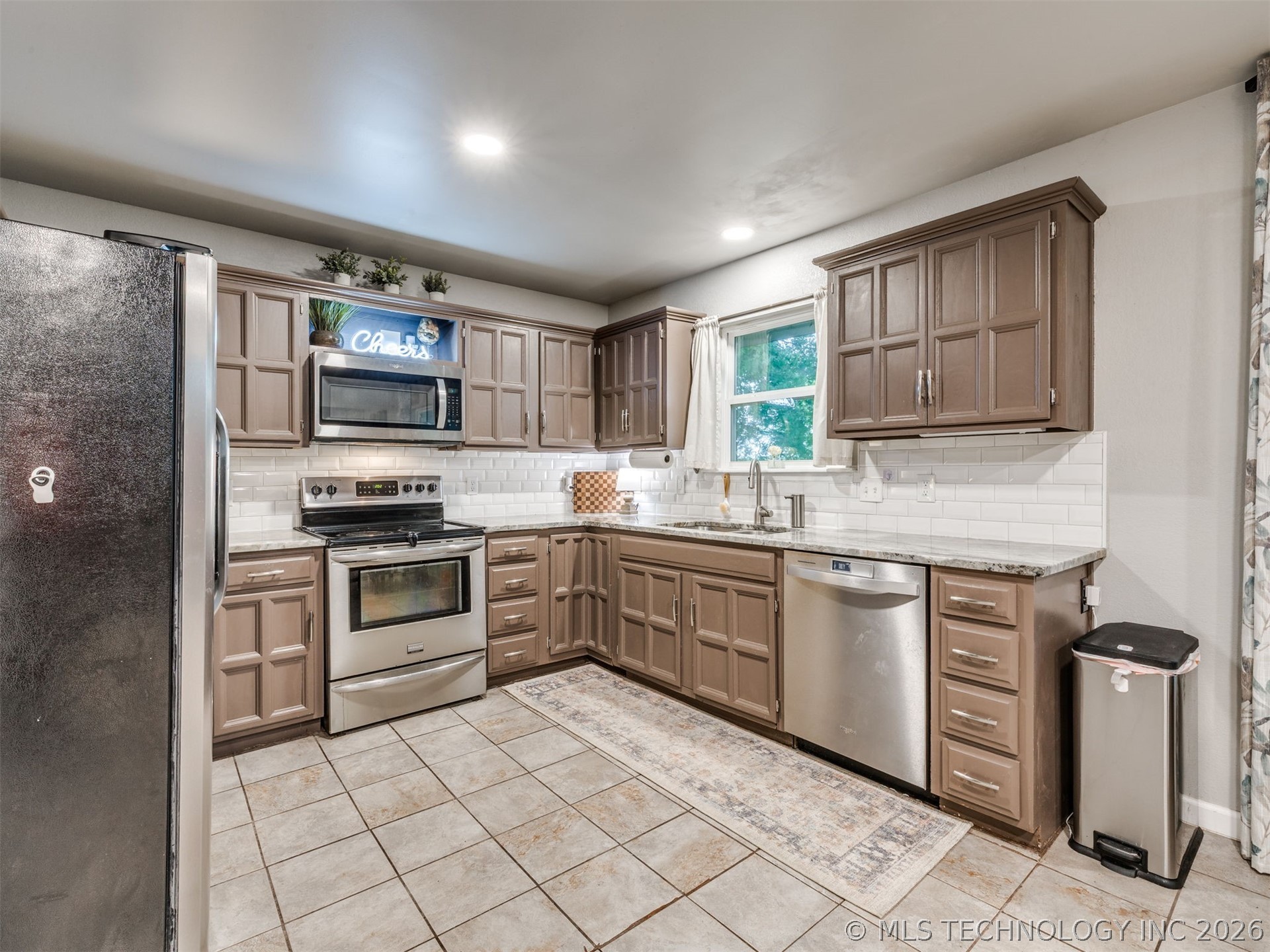 10008 E 33rd Place Tulsa OK 74146