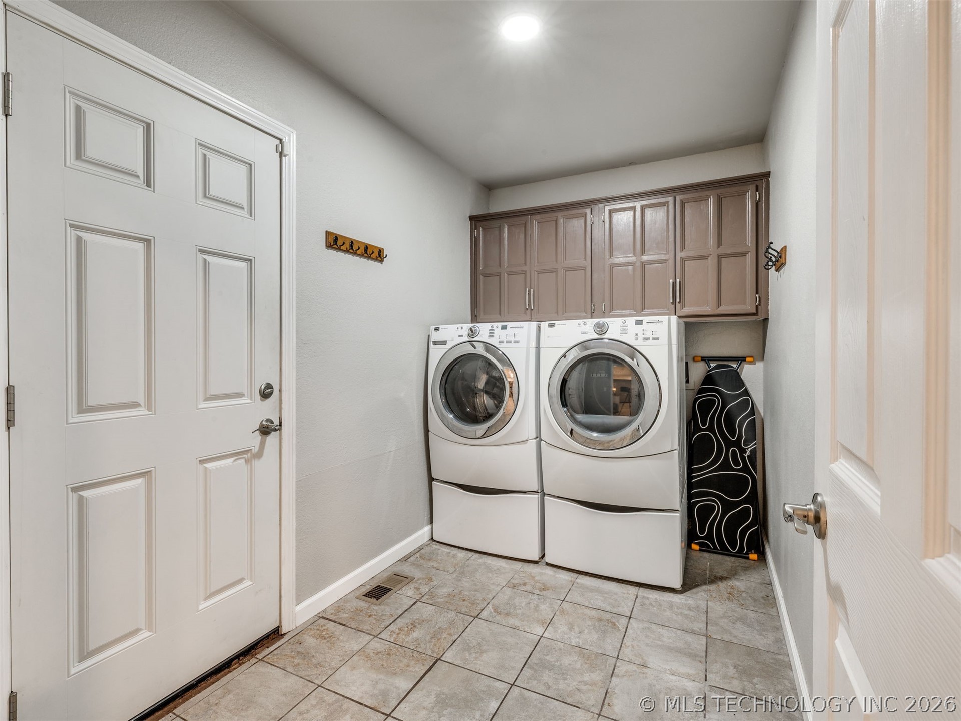10008 E 33rd Place Tulsa OK 74146