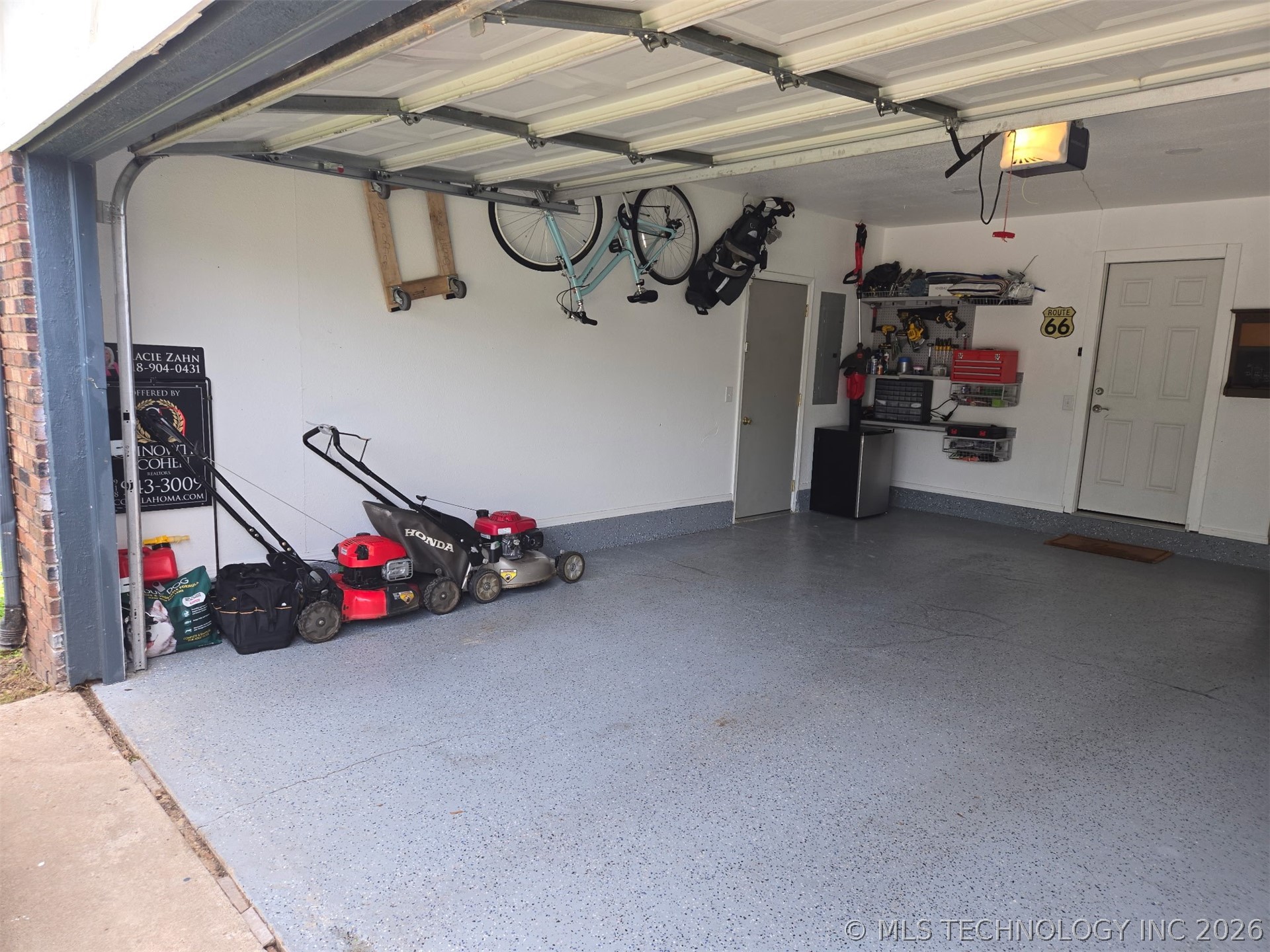 10008 E 33rd Place Tulsa OK 74146