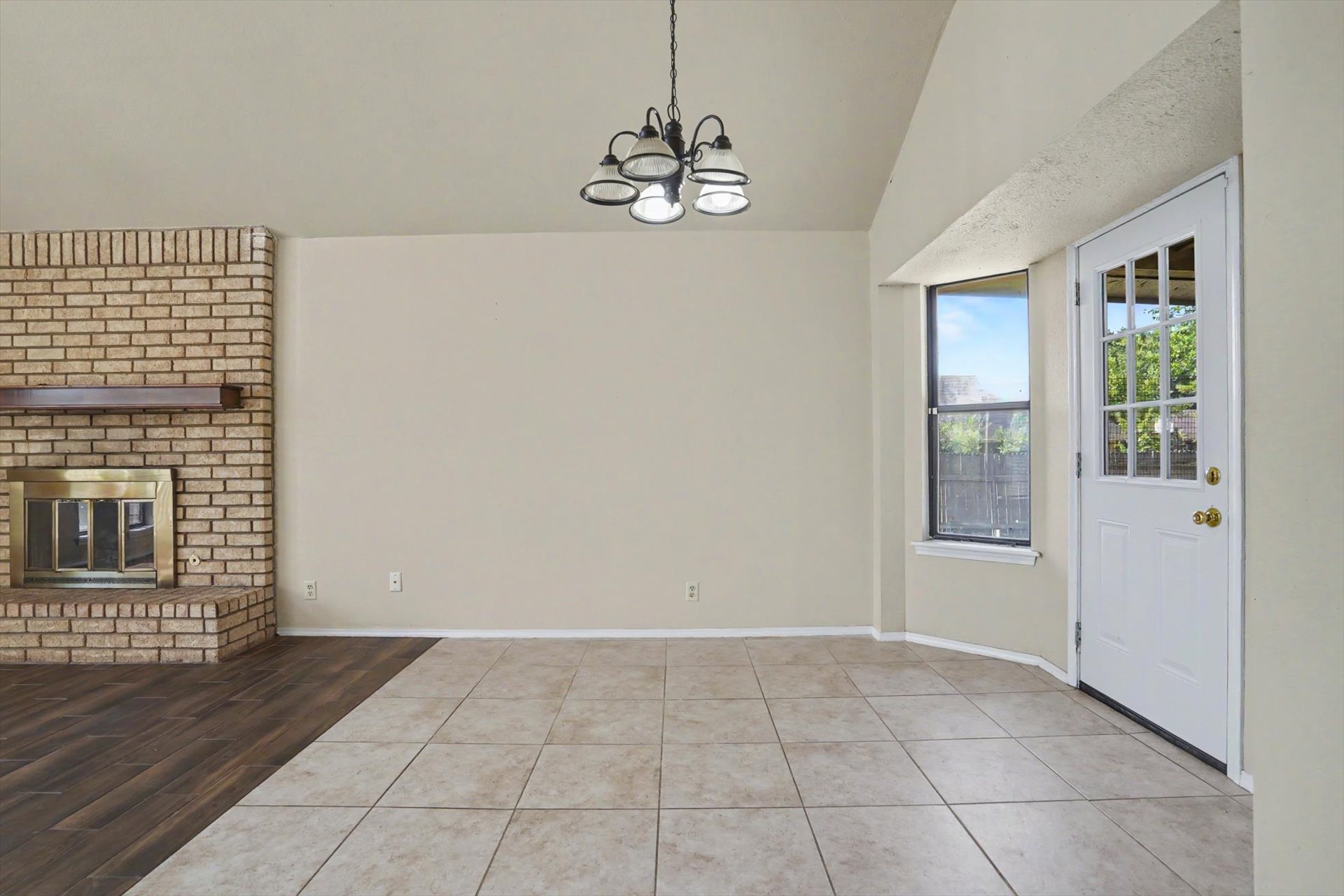 8102 N 122nd East Avenue Owasso OK 74055
