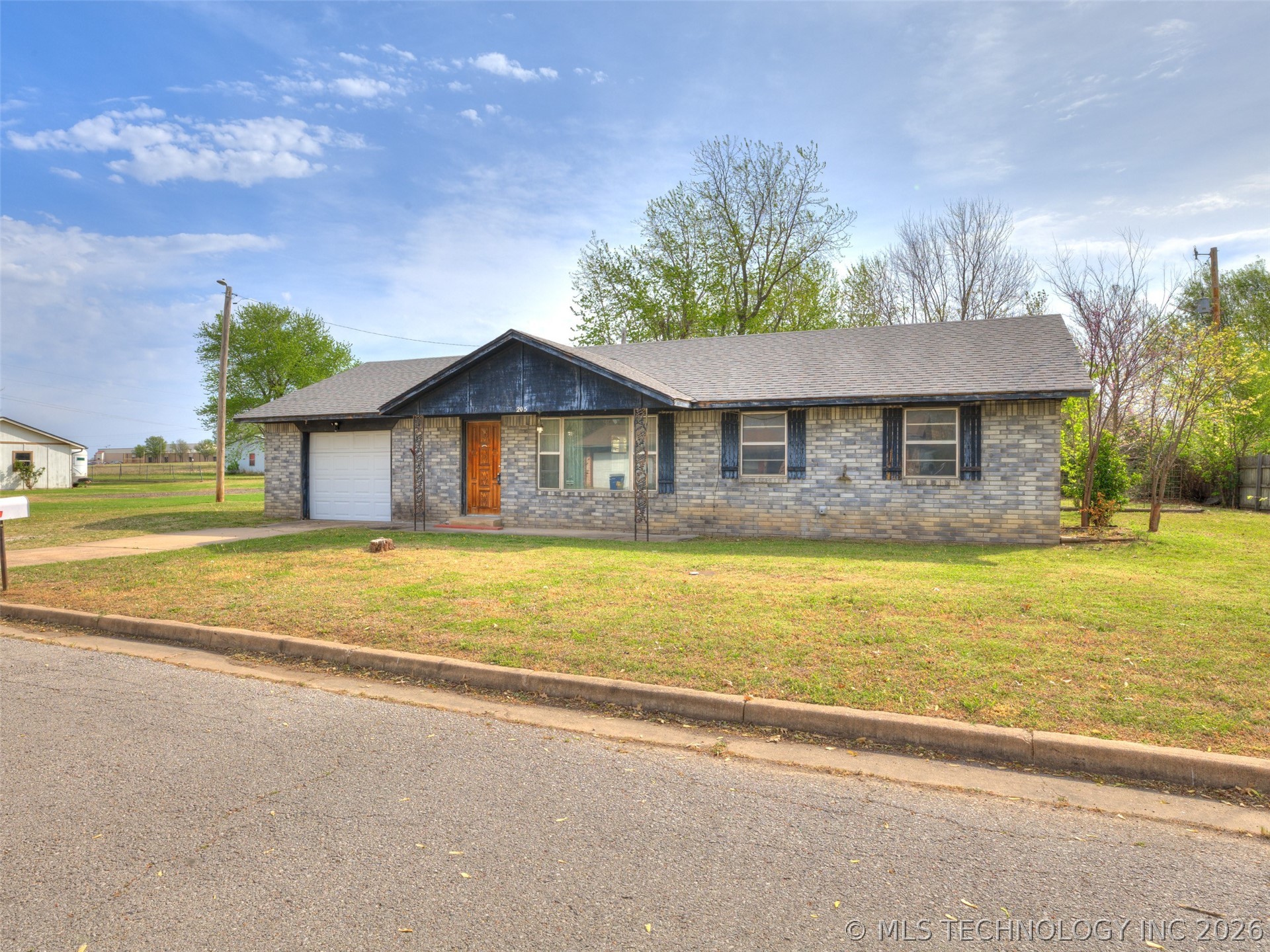 205 Lester Lane Cleveland OK 74020