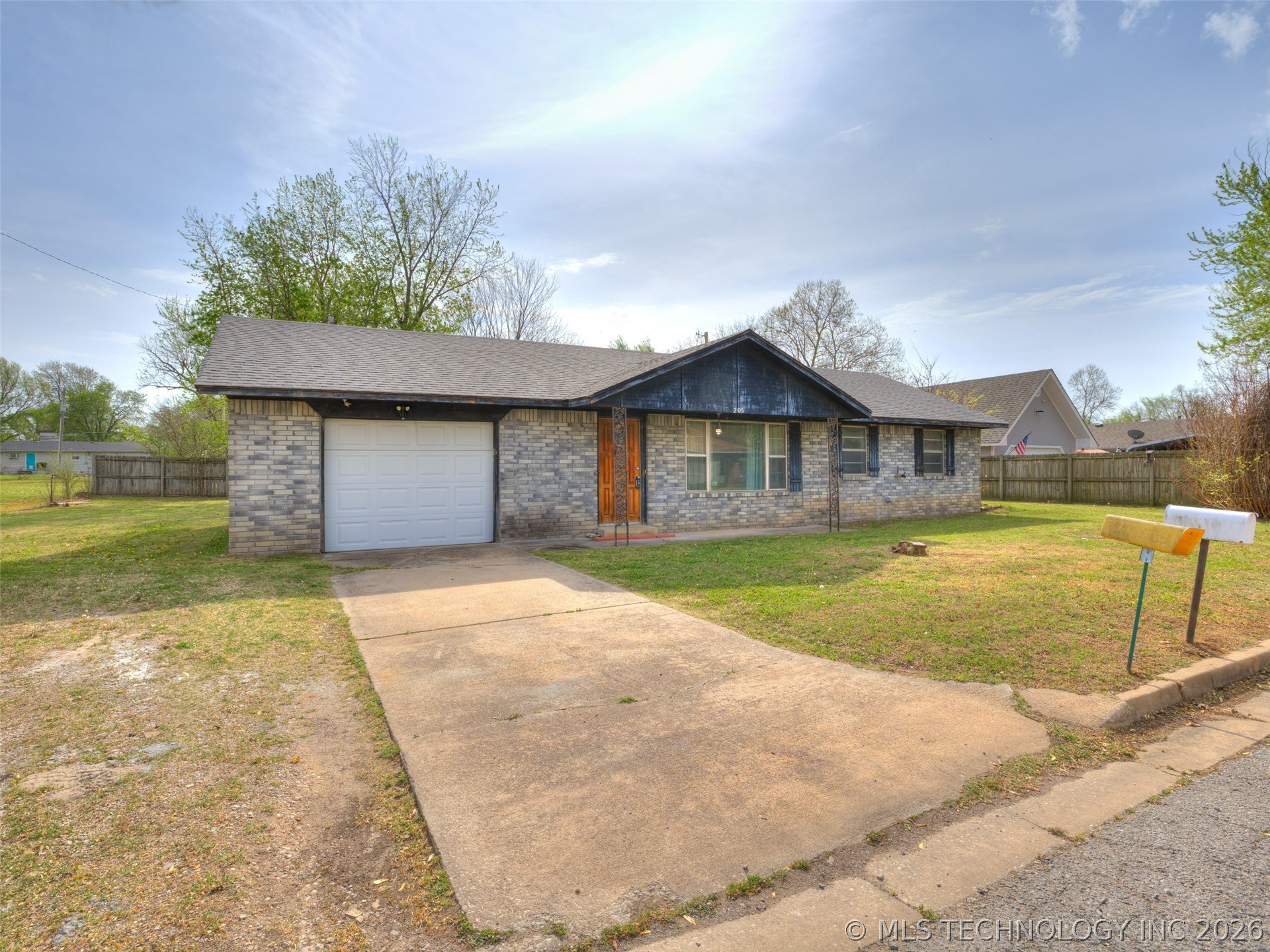 205 Lester Lane Cleveland OK 74020