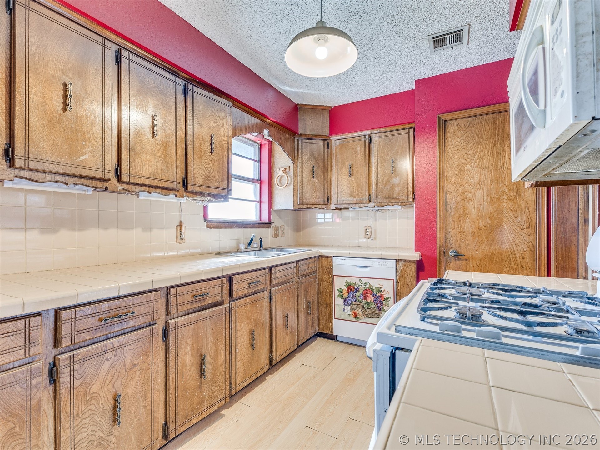 205 Lester Lane Cleveland OK 74020