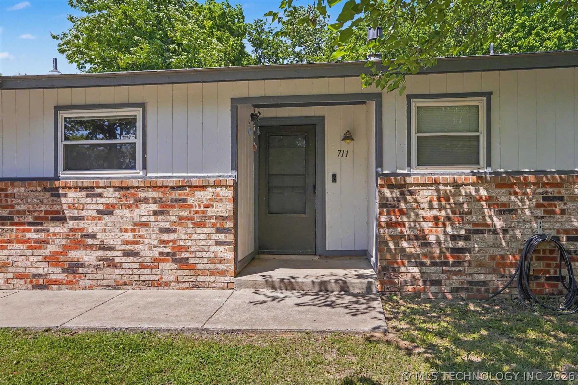 711 W 27th Street Sand Springs OK 74063