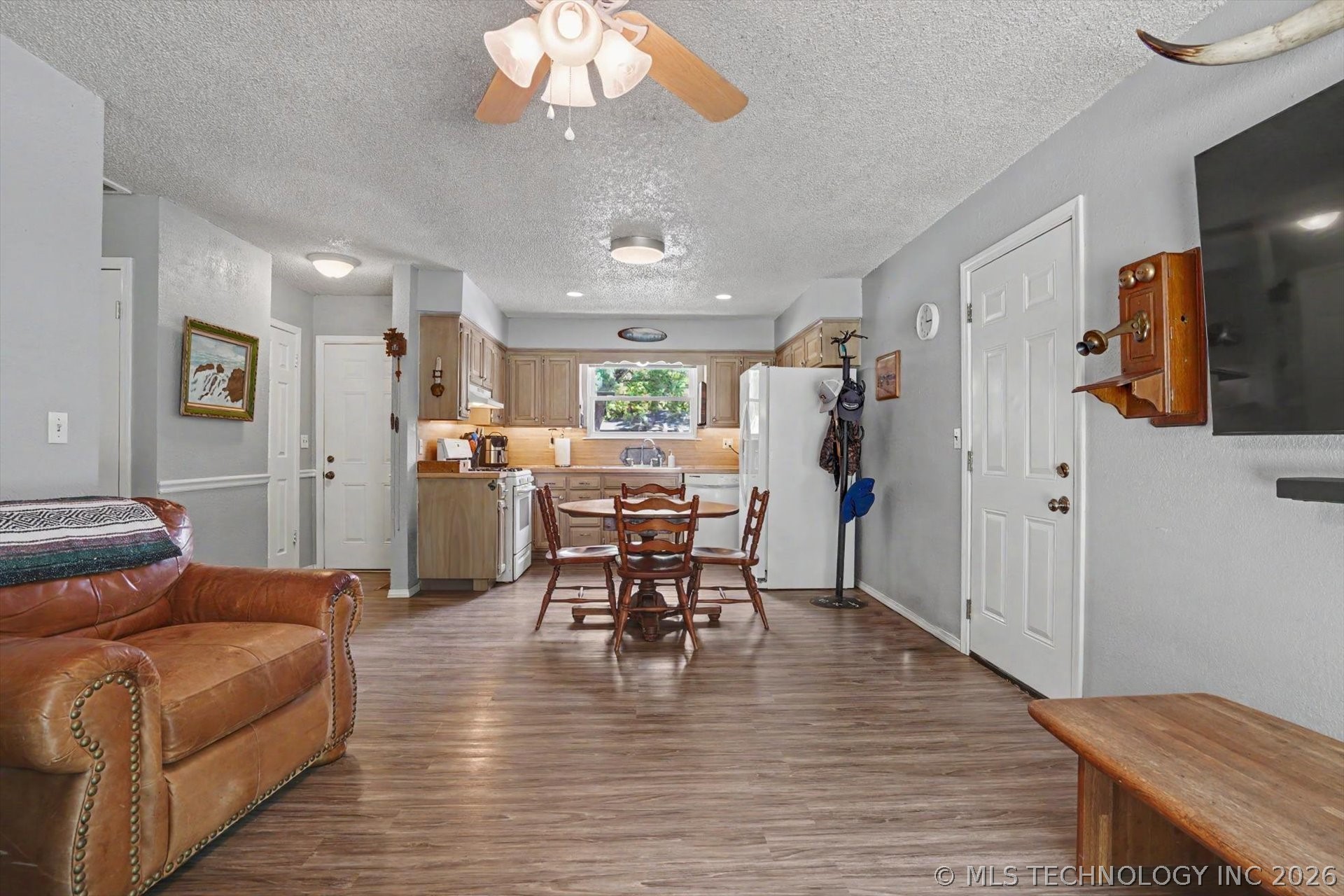 711 W 27th Street Sand Springs OK 74063