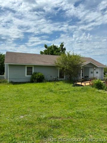 721 Hill Locust Grove OK 74352