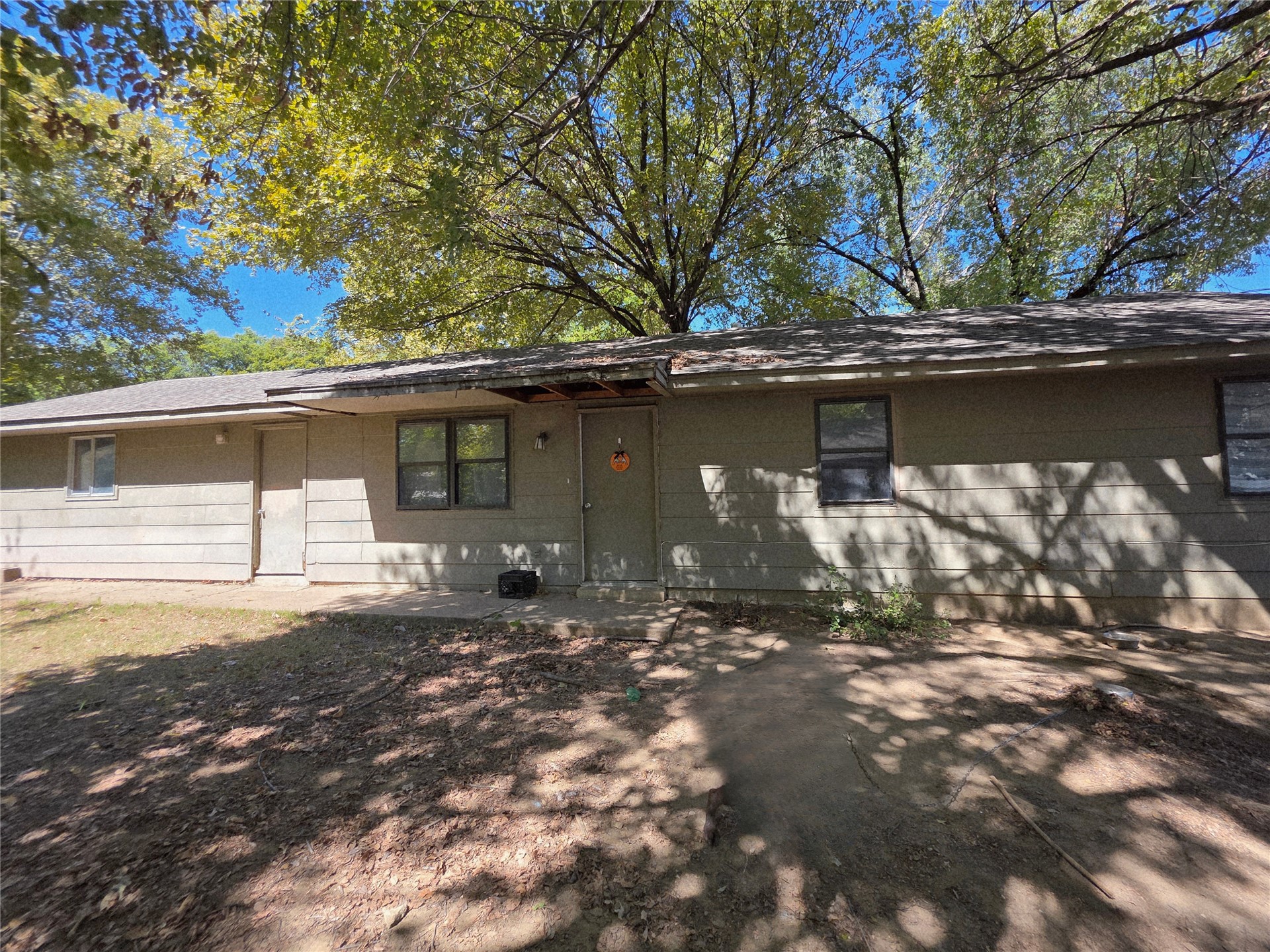 416 N Moore Avenue Claremore OK 74017