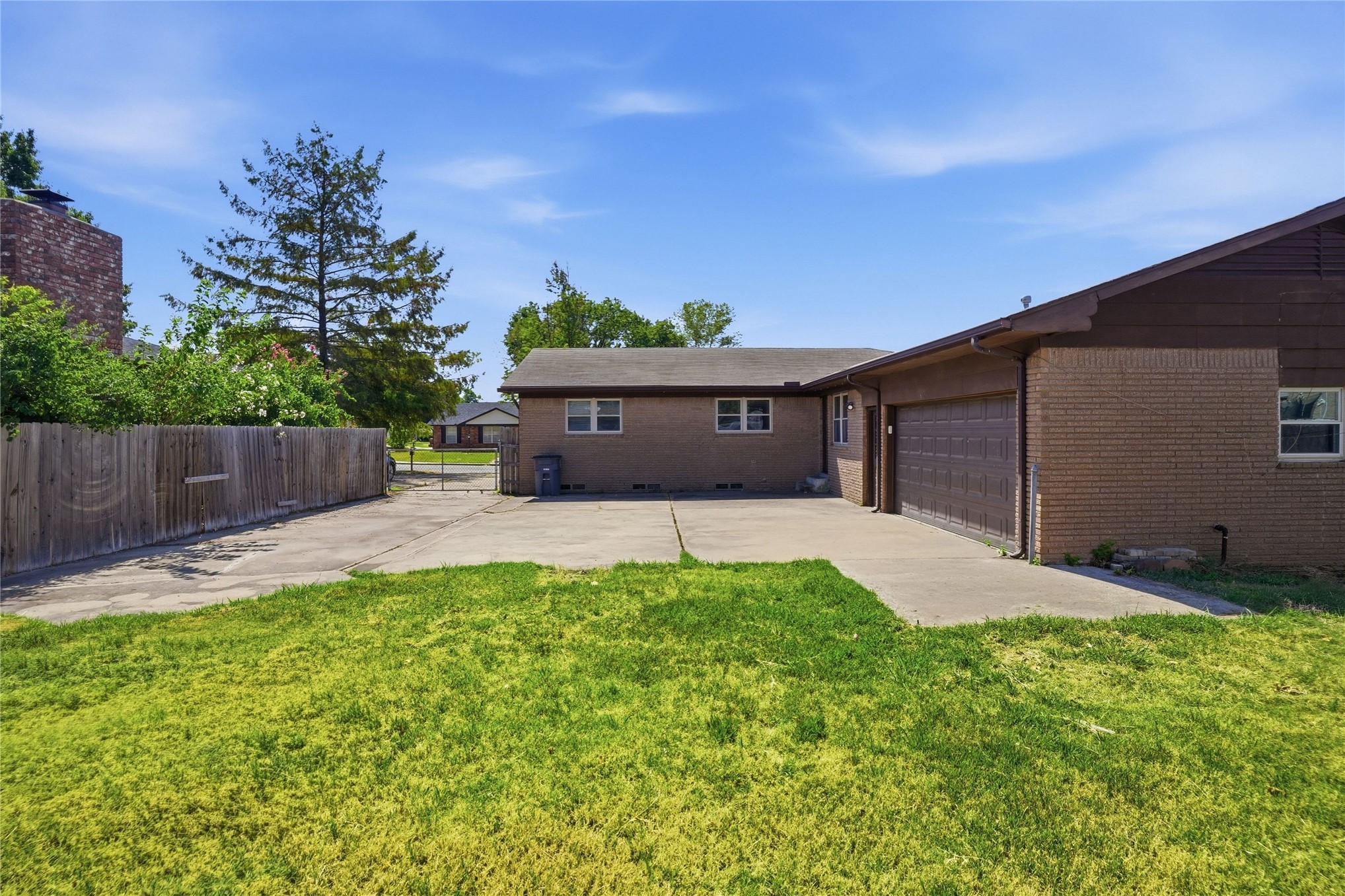 11029 E 26th Place Tulsa OK 74129