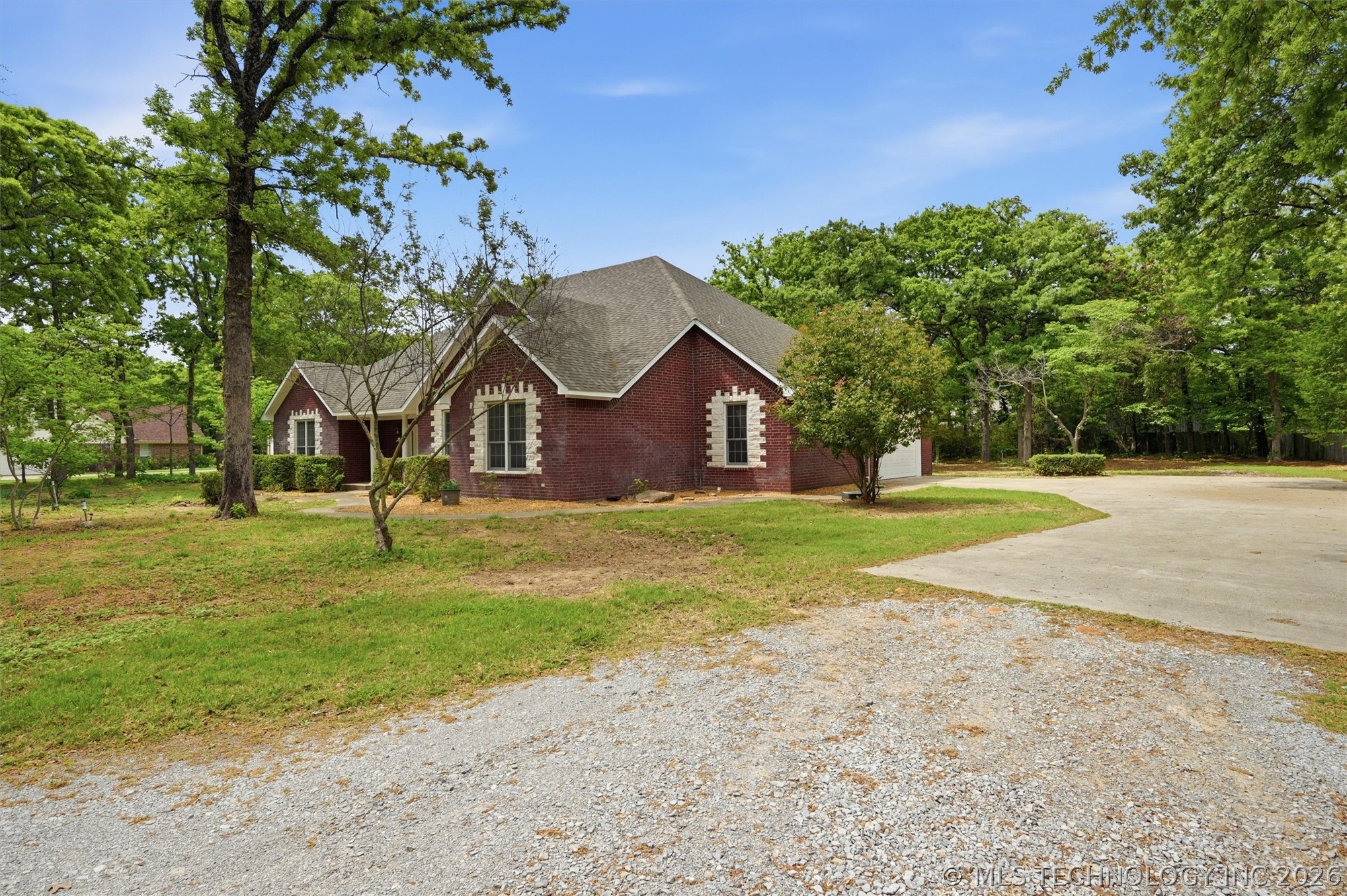 601 Thousand Oaks Cartwright OK 74731