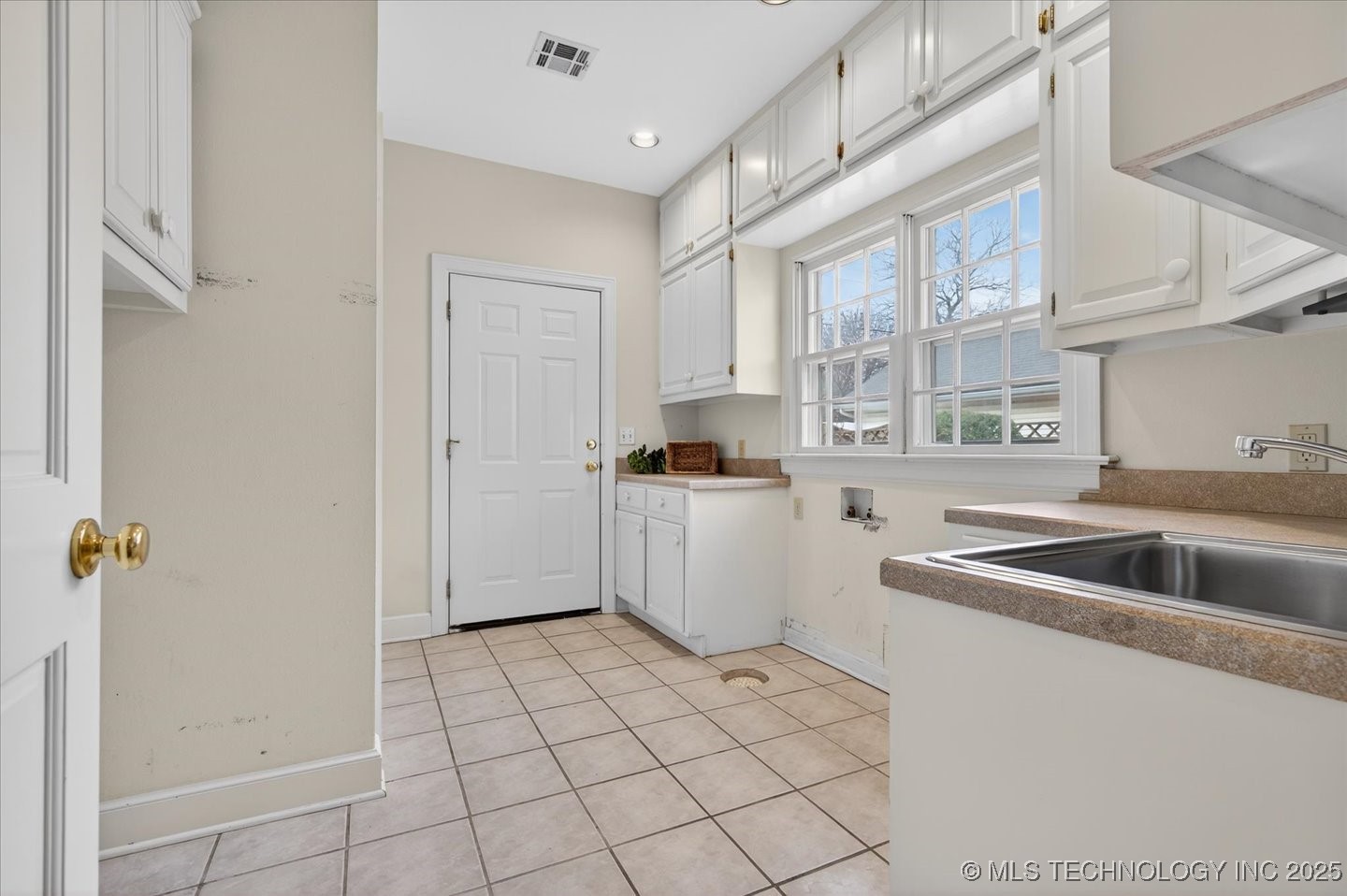 1731 S Johnstone Avenue Bartlesville OK 74003