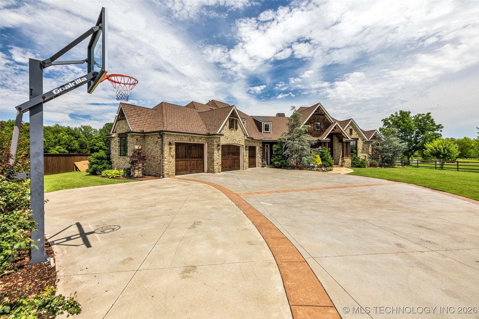 13533 S Lewis Avenue Bixby OK 74008
