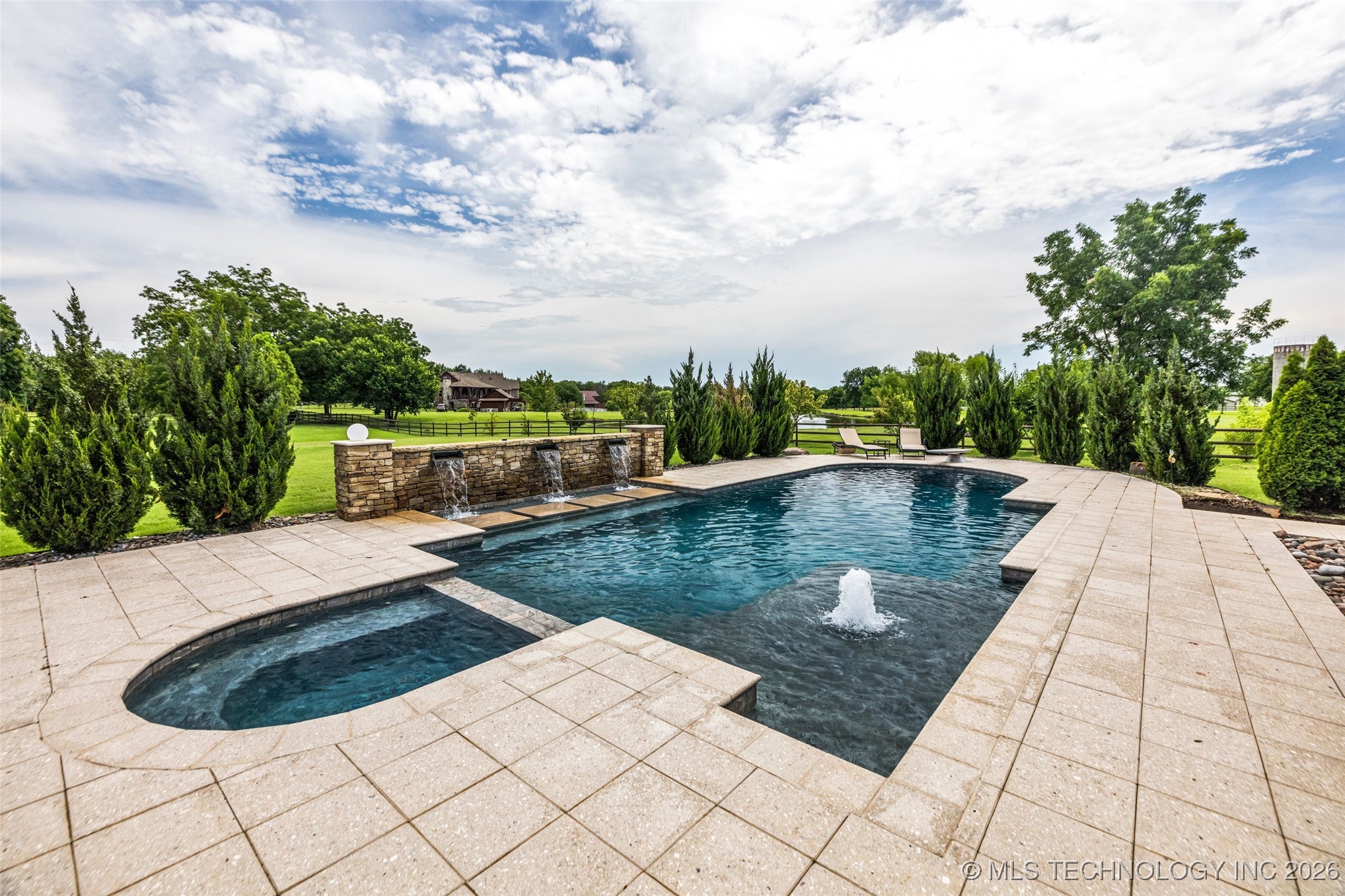 13533 S Lewis Avenue Bixby OK 74008