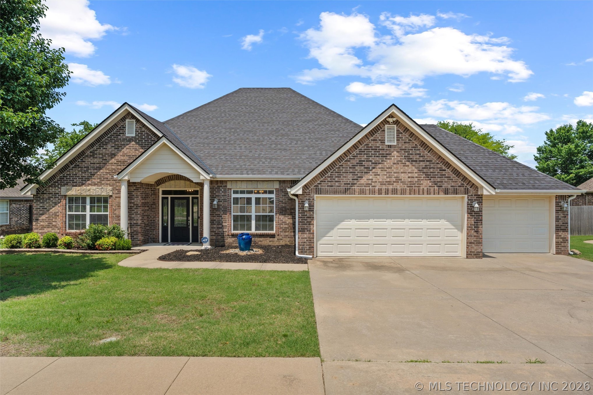 5812 Woodland Road Bartlesville OK 74006