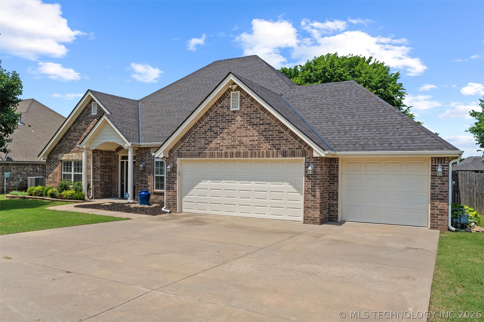 5812 Woodland Road Bartlesville OK 74006