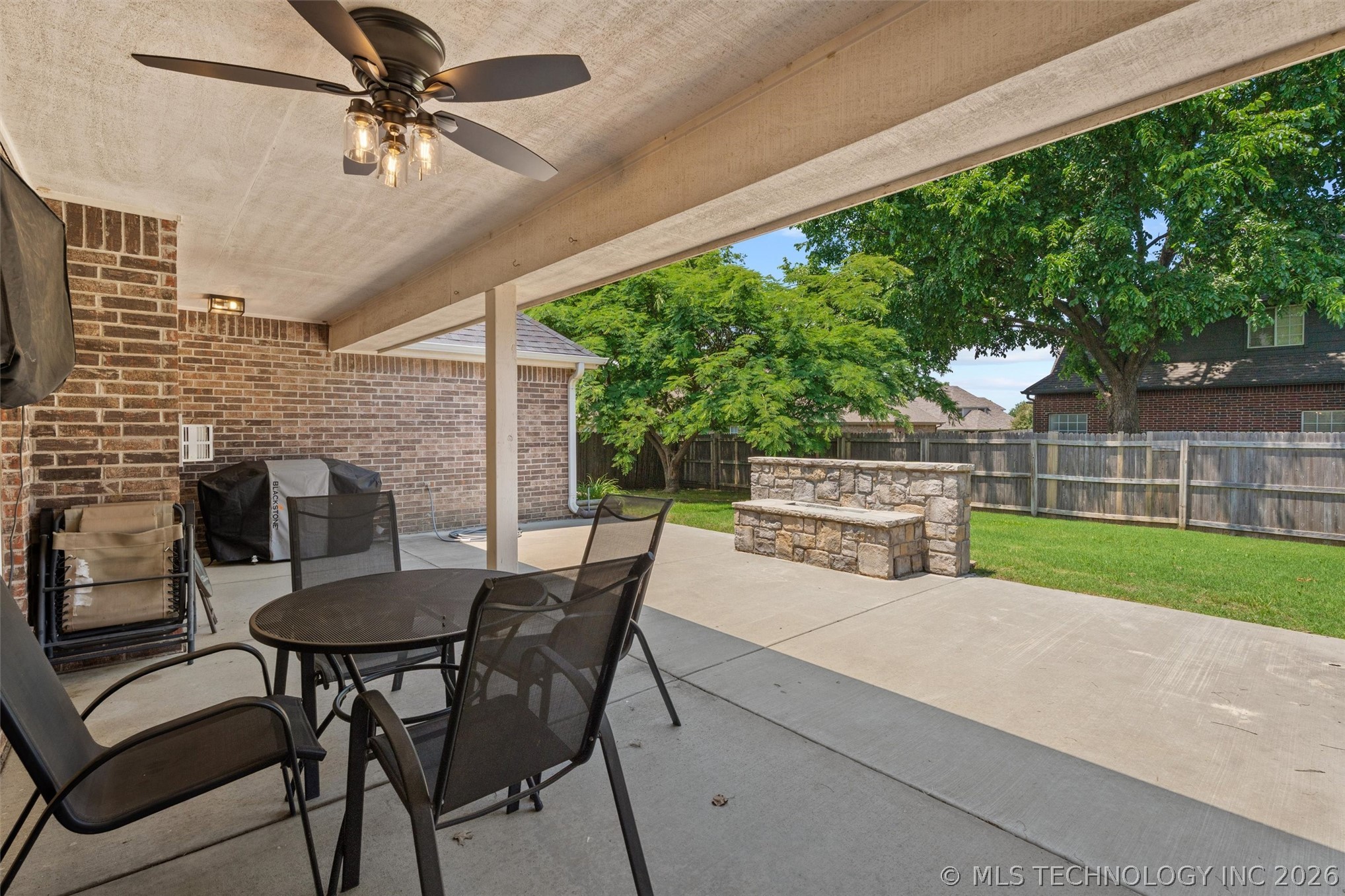 5812 Woodland Road Bartlesville OK 74006