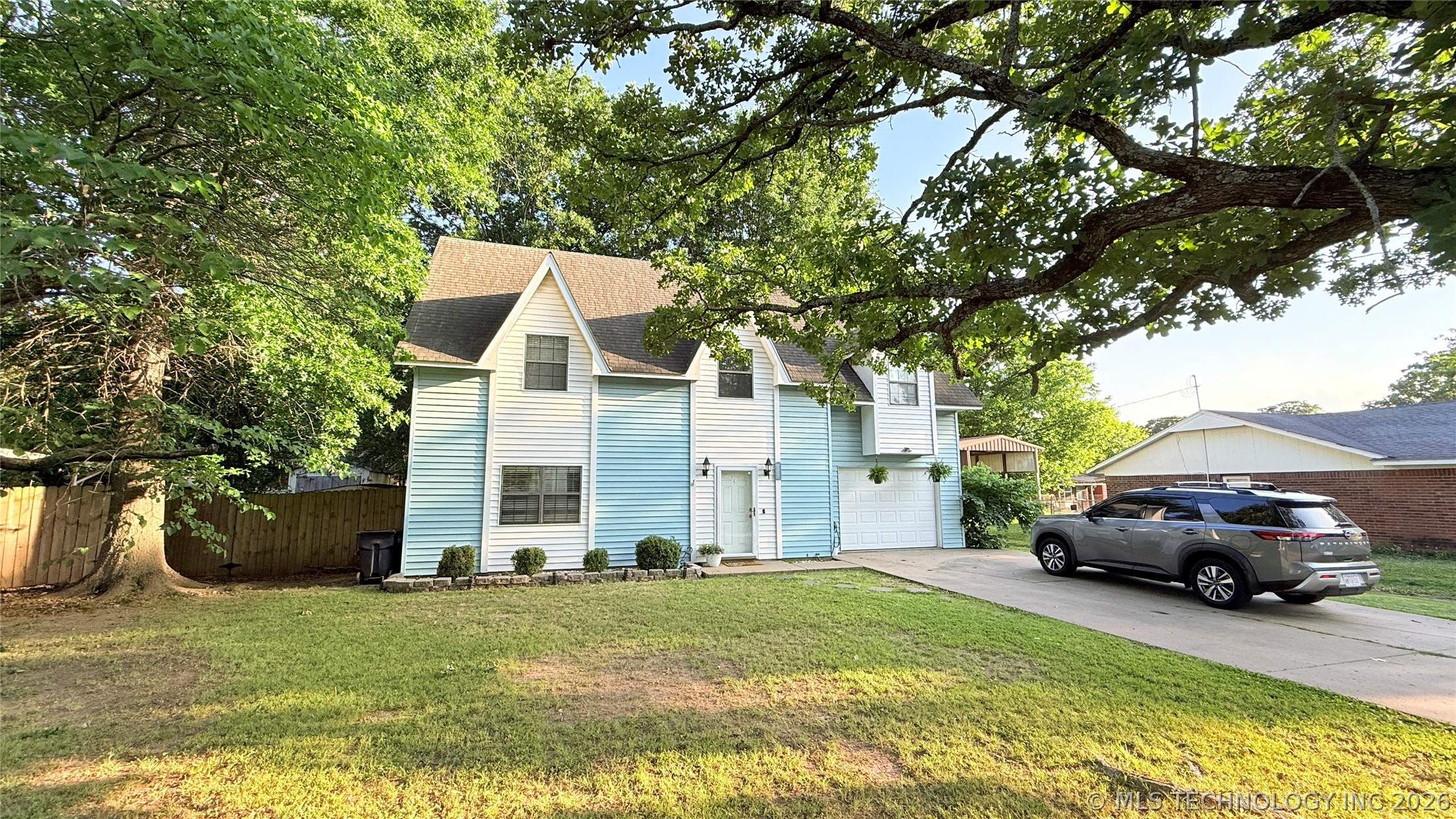 1218 E Boone Street Tahlequah OK 74464
