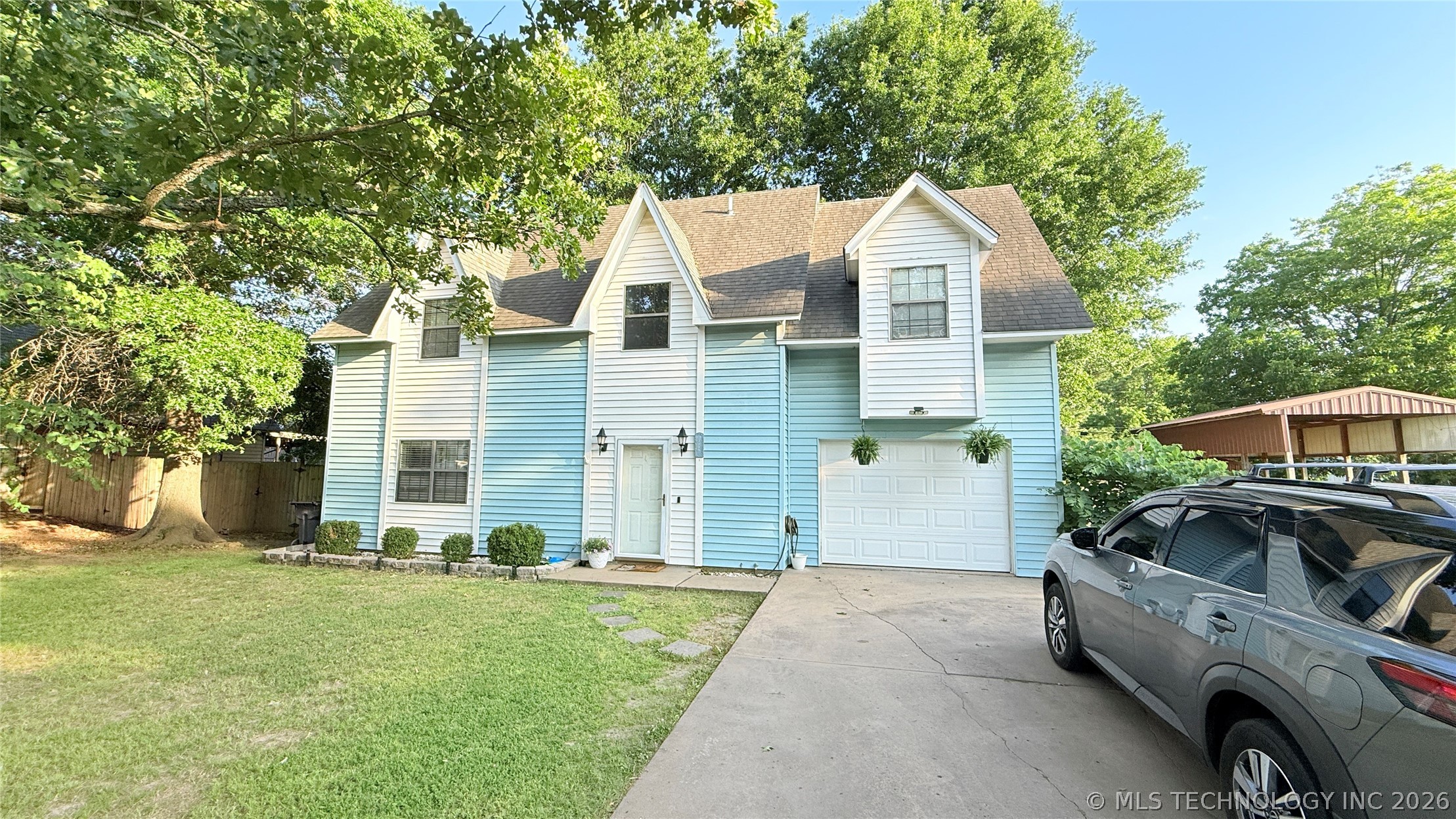 1218 E Boone Street Tahlequah OK 74464