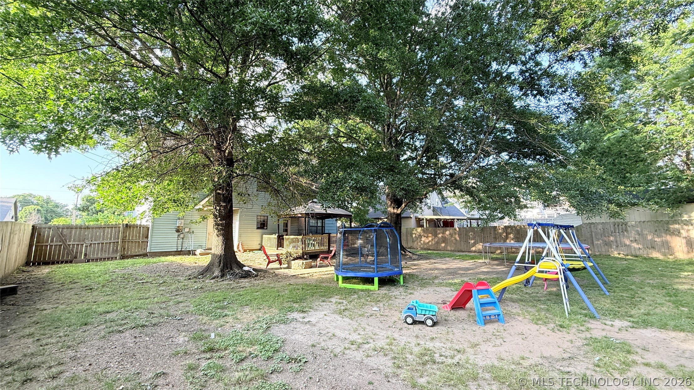 1218 E Boone Street Tahlequah OK 74464