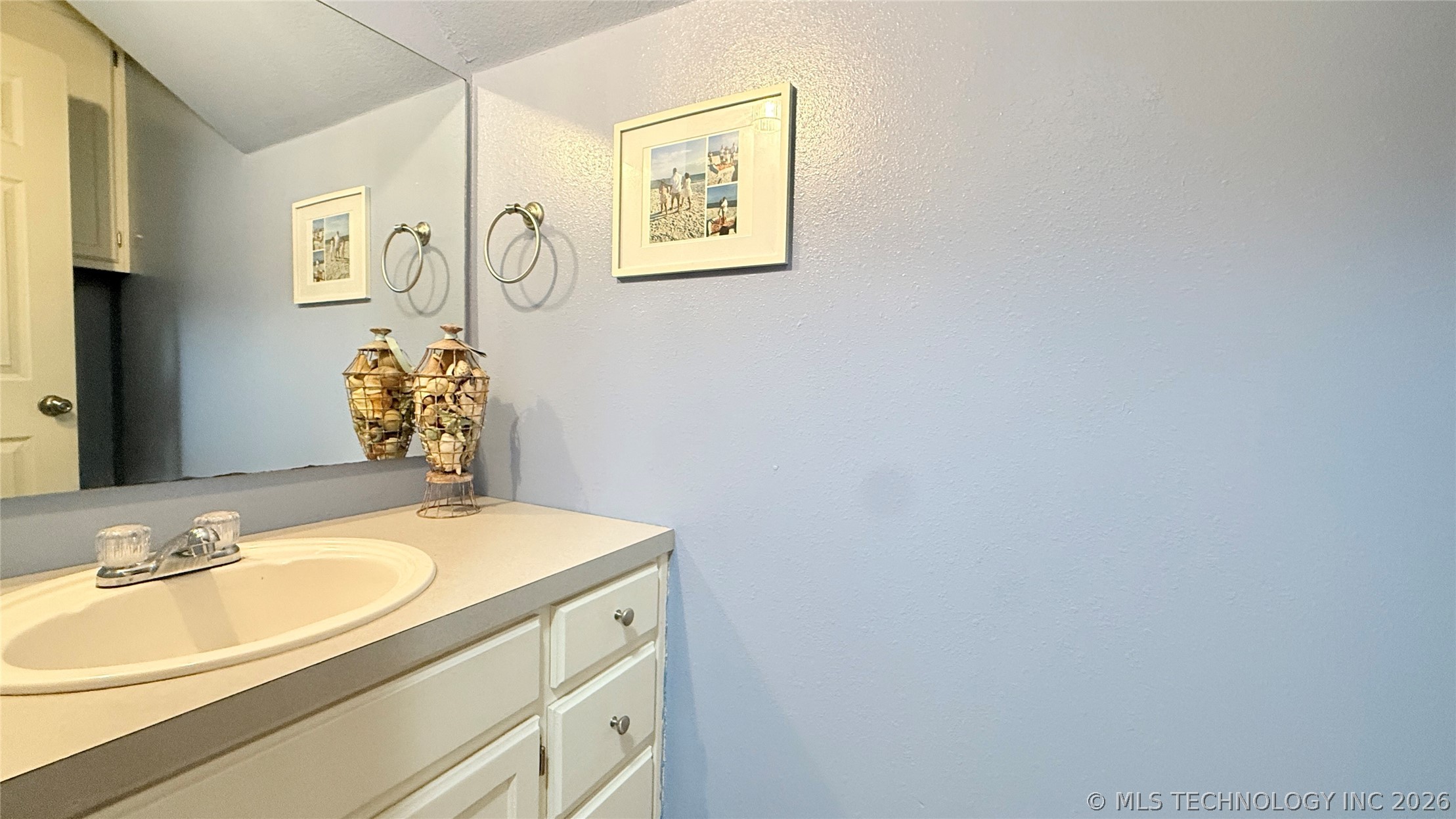 1218 E Boone Street Tahlequah OK 74464