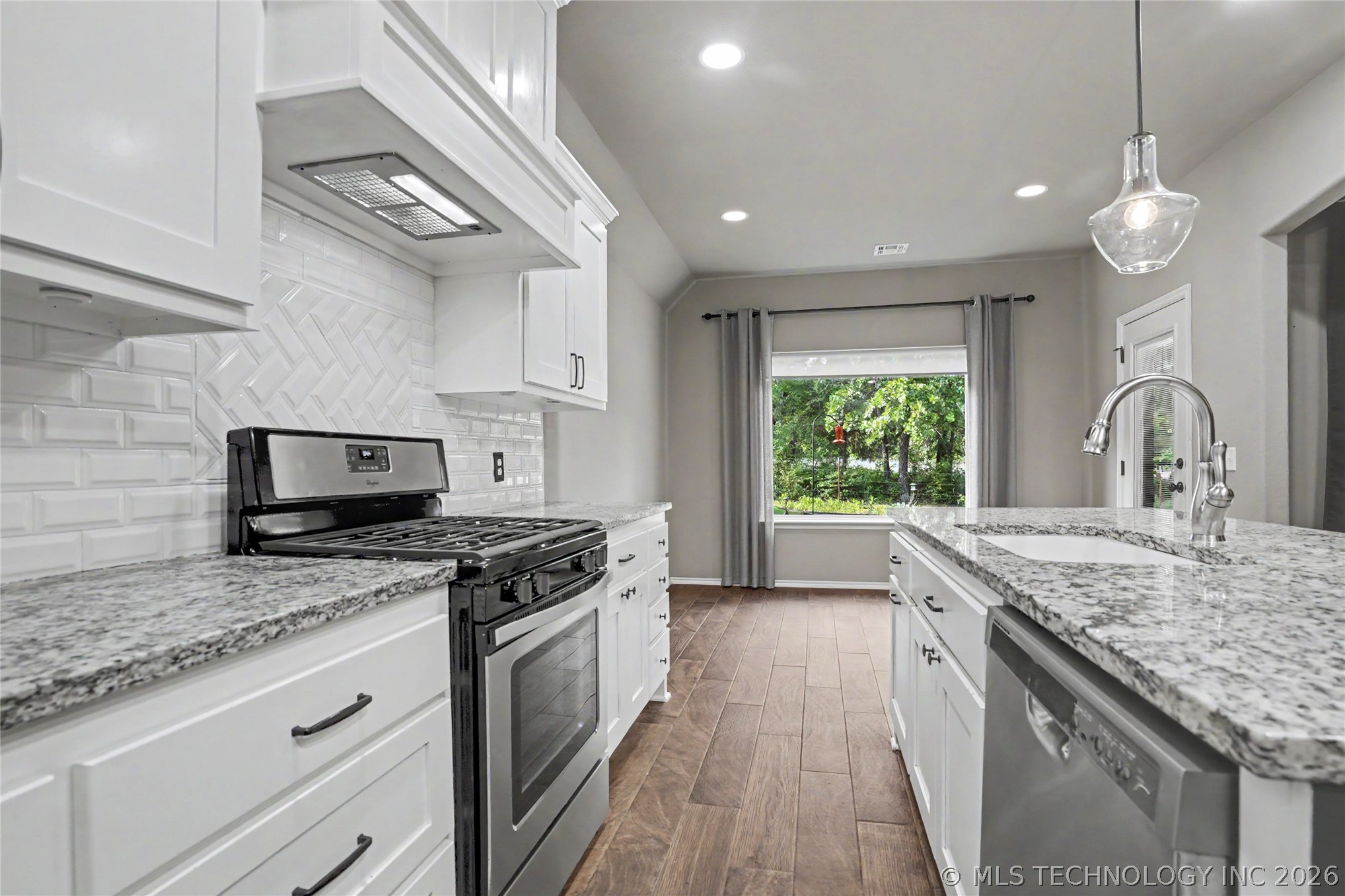 26576 E 143rd Street S Coweta OK 74429
