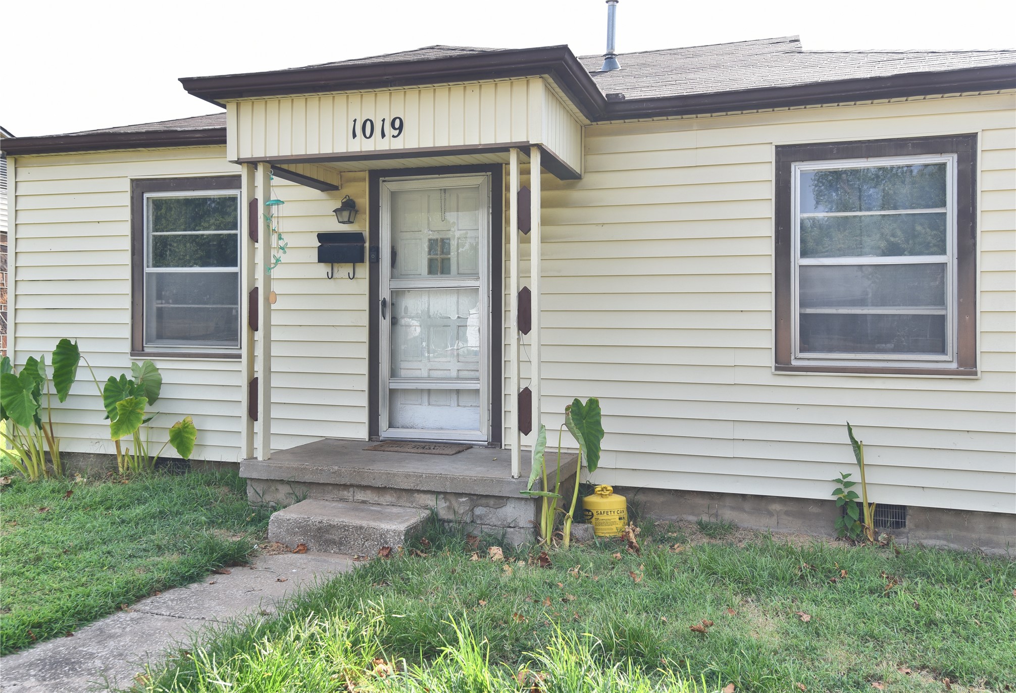 1019 N Wilson Avenue Sand Springs OK 74063