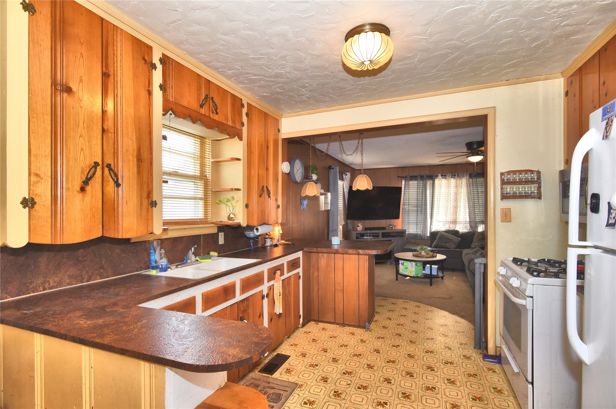 1019 N Wilson Avenue Sand Springs OK 74063