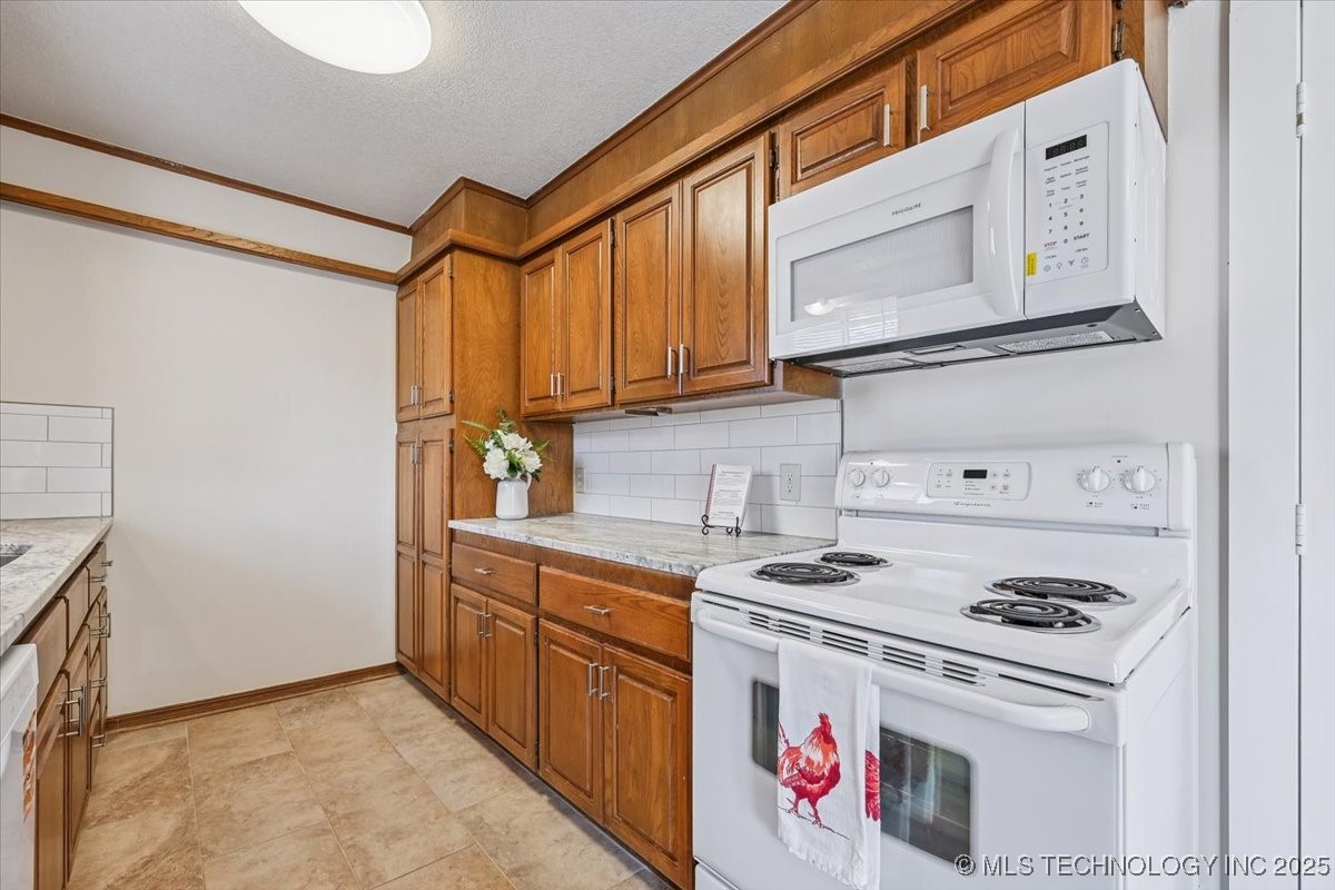 4808 S 87th Eastavenue Tulsa OK 74145