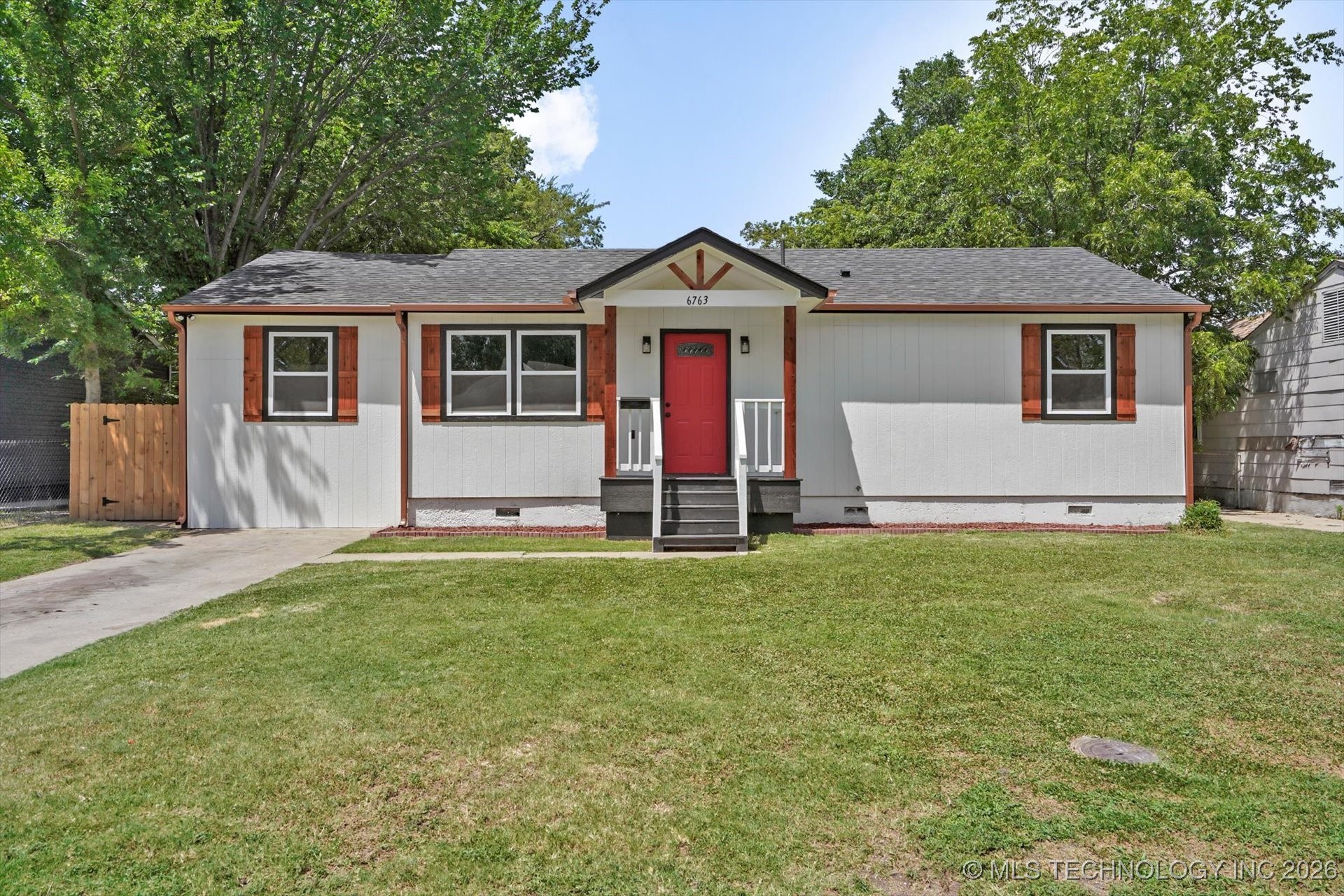 6763 E Independence Place Tulsa OK 74115