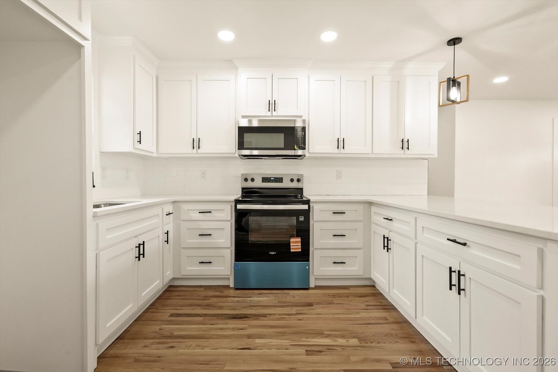 6763 E Independence Place Tulsa OK 74115