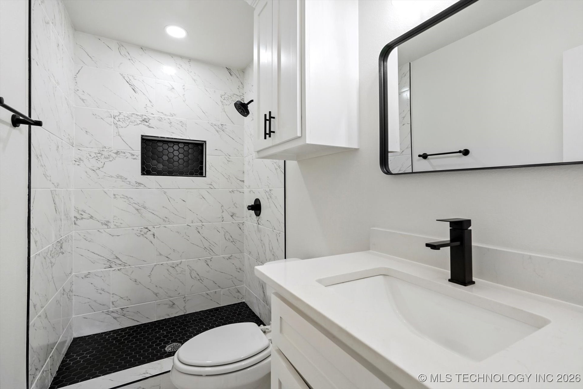 6763 E Independence Place Tulsa OK 74115
