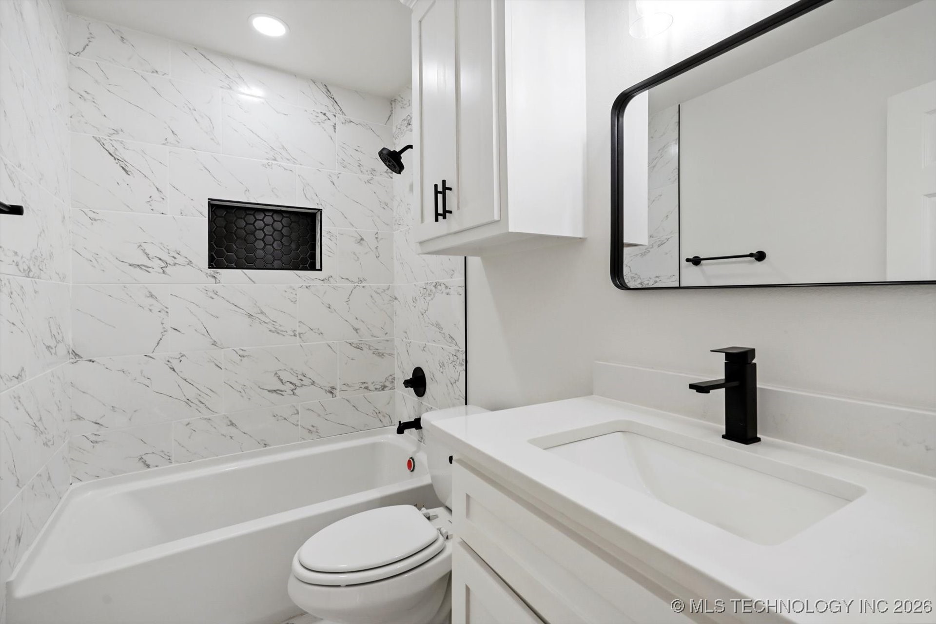 6763 E Independence Place Tulsa OK 74115