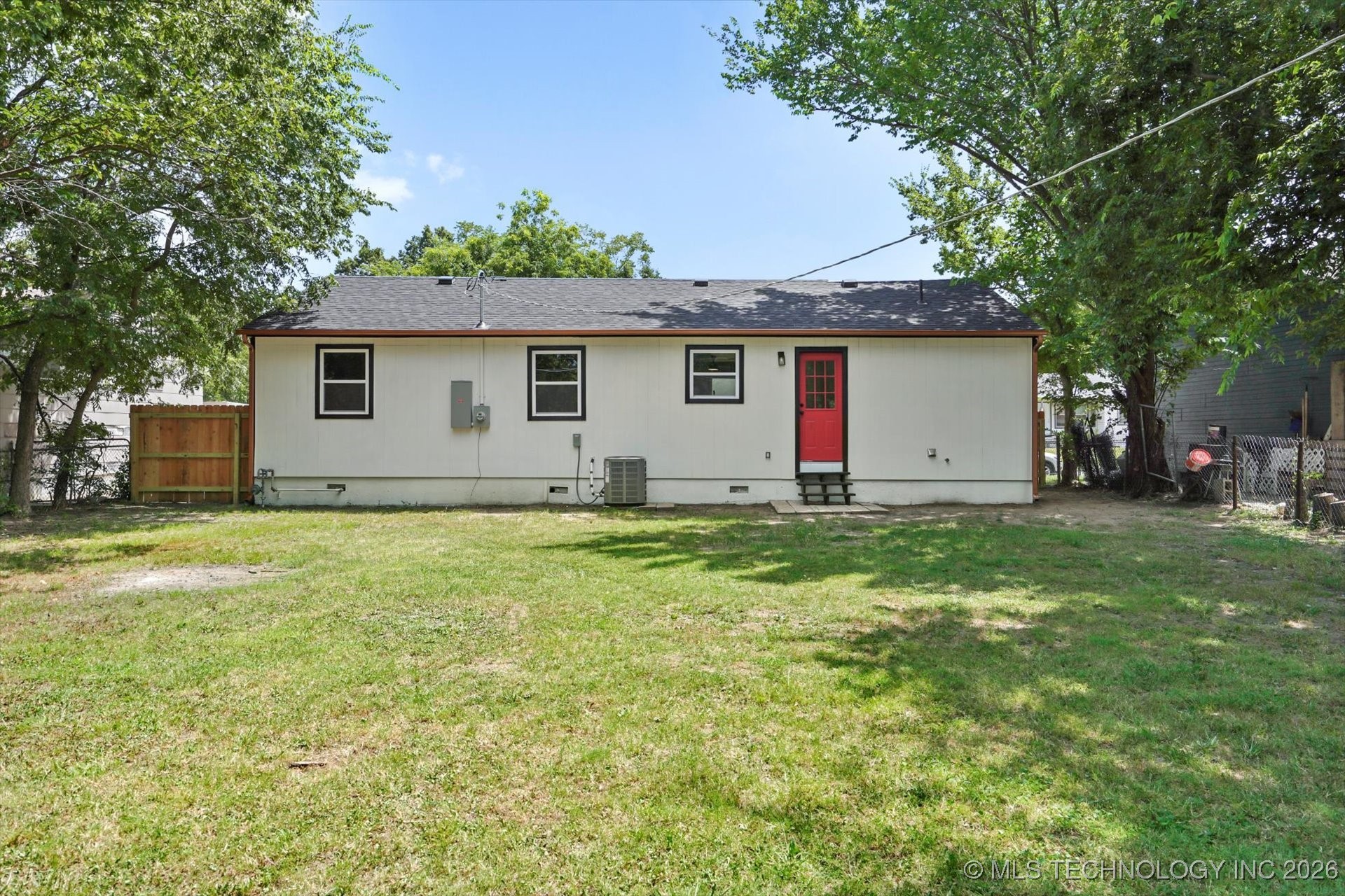 6763 E Independence Place Tulsa OK 74115