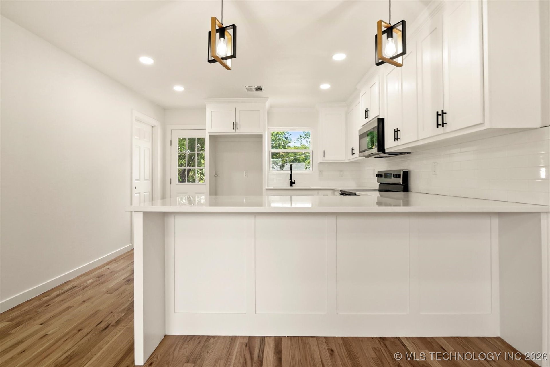 6763 E Independence Place Tulsa OK 74115