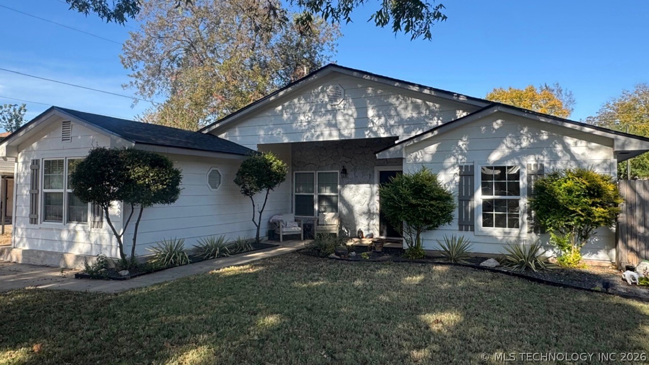 124 N Sunset Drive Madill OK 73446