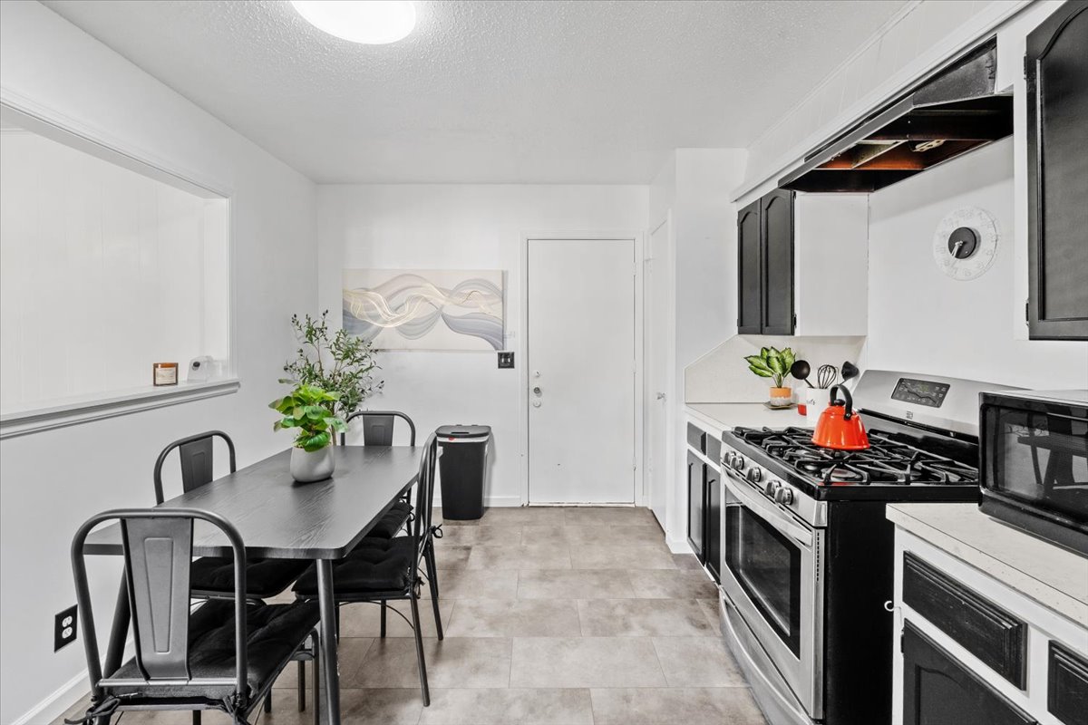1543 S 122nd East Avenue Tulsa OK 74128