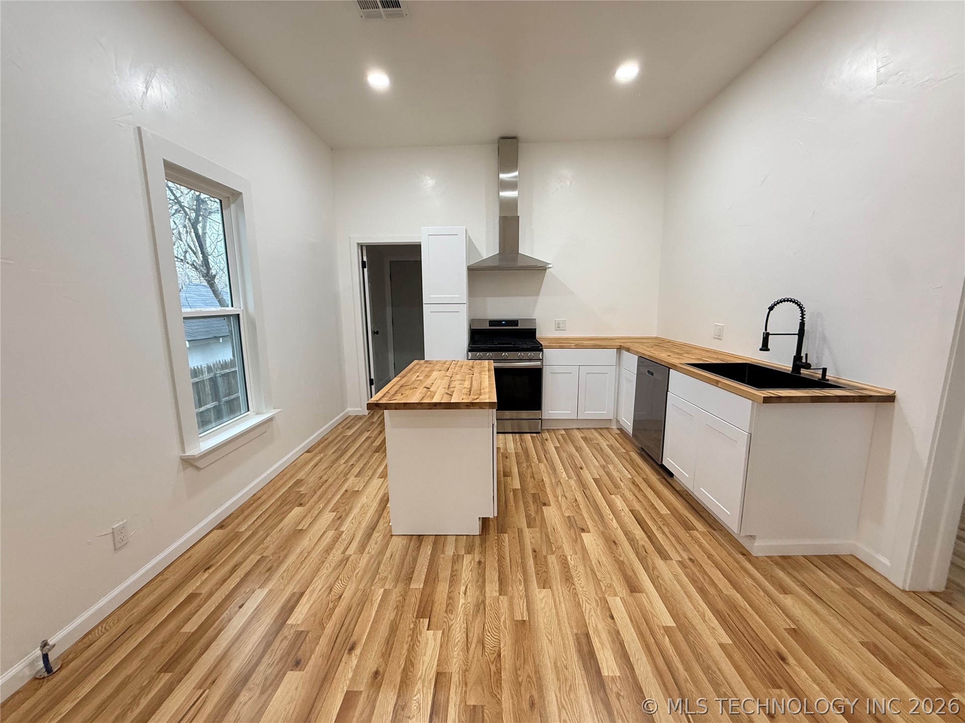 1312 S Cherry Street Ada OK 74820