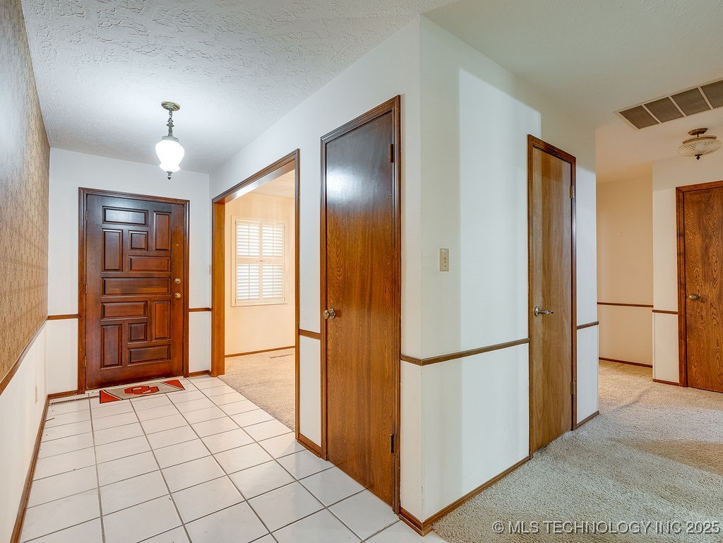 2431 Foliage Ada OK 74820