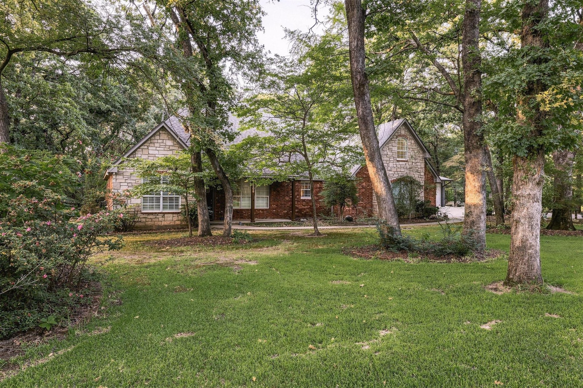 205 Thousand Oaks Cartwright OK 74731