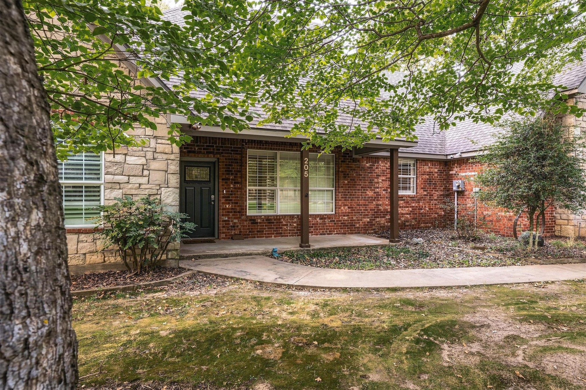 205 Thousand Oaks Cartwright OK 74731